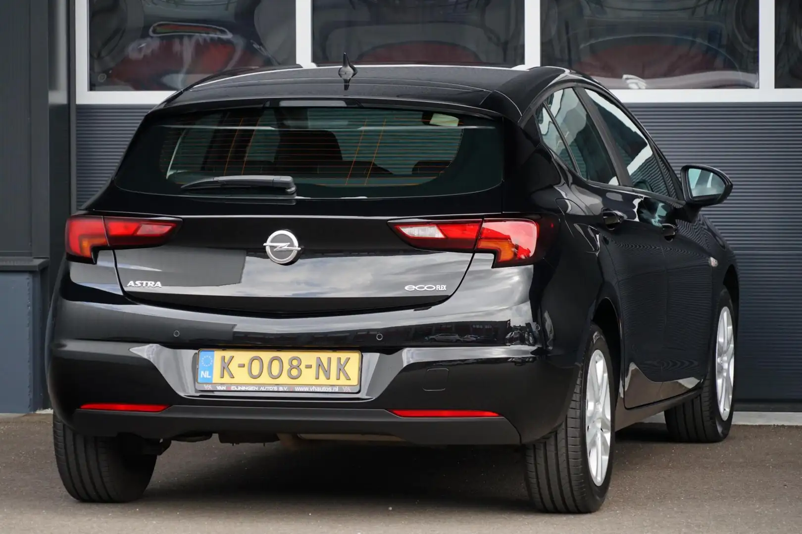 Opel Astra 1.0 Business+, CarPlay, PDC, cruise, clima, navi Black - 2