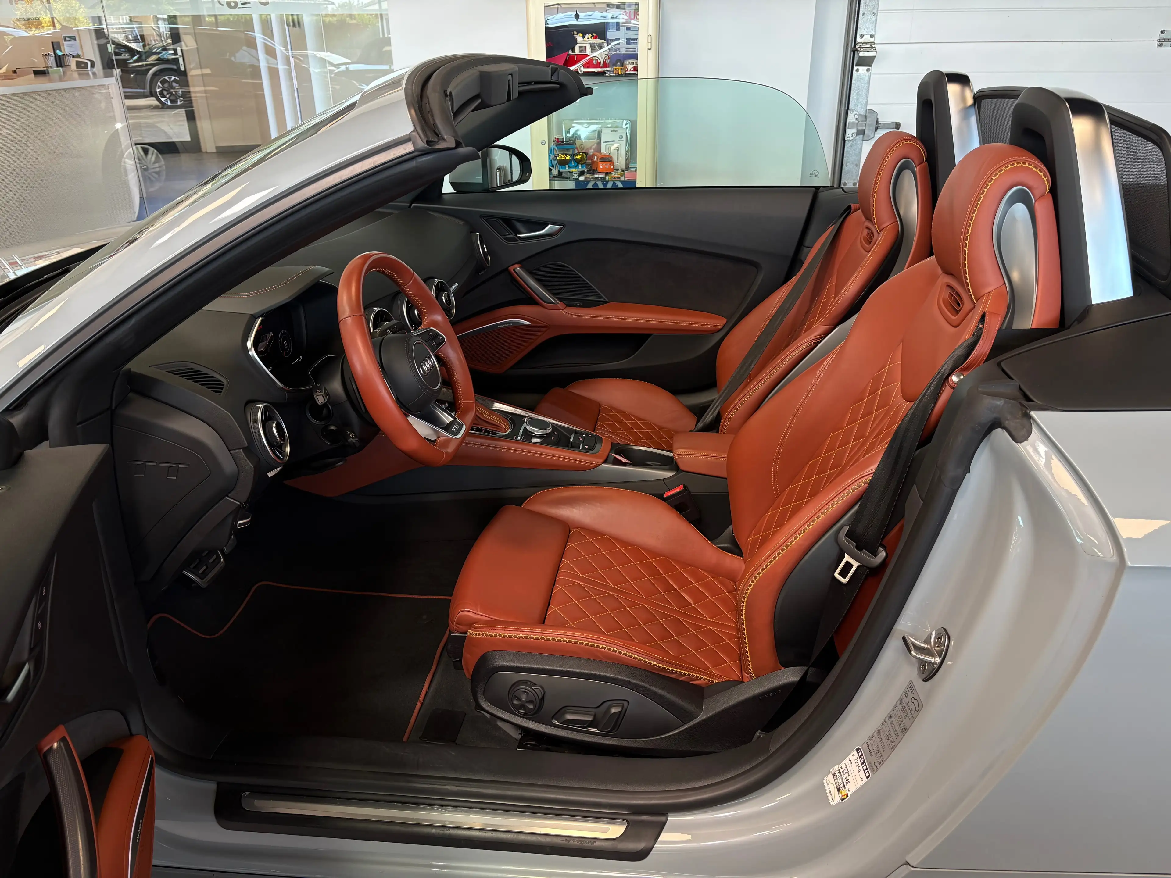 Audi TT TT Roadster 45 TFSI Quattro S tronic — photo 8