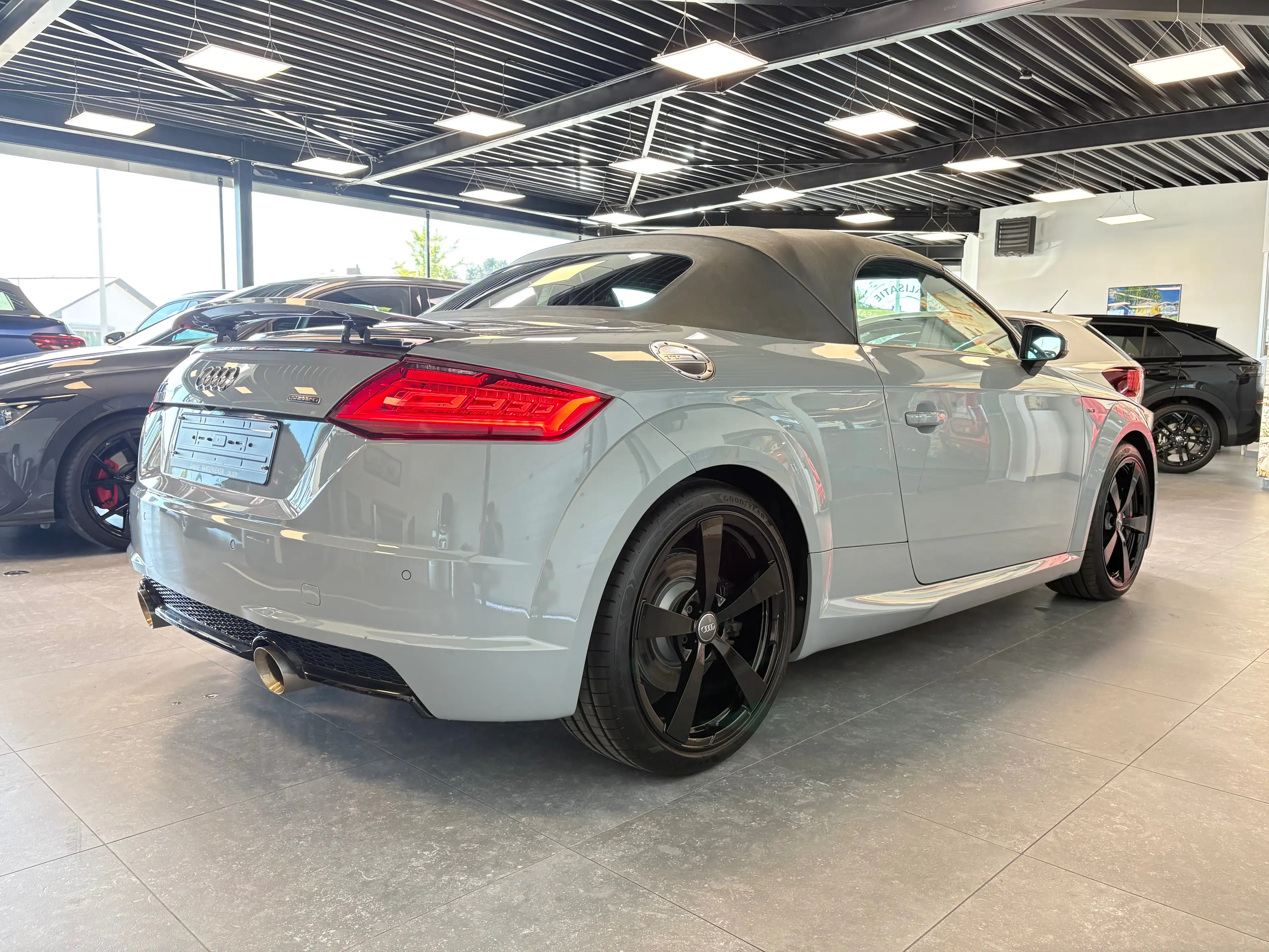 Audi TT TT Roadster 45 TFSI Quattro S tronic — photo 6