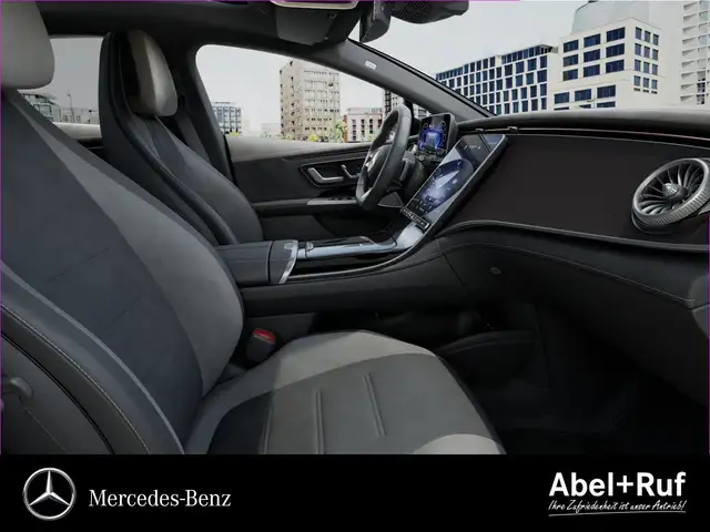 Mercedes-Benz EQE view 8