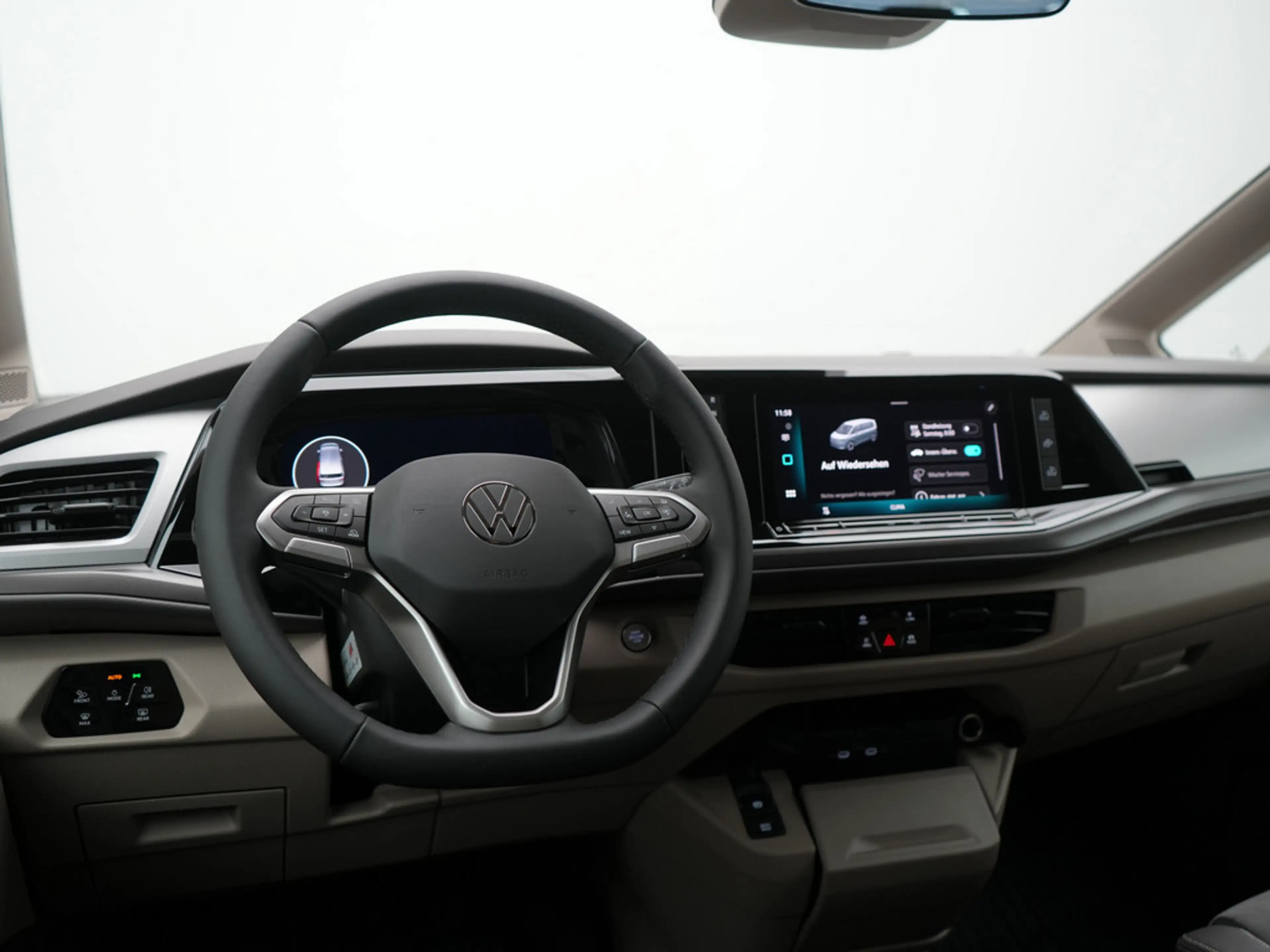 Volkswagen T7 California TDI Beach Tour MATRIX STANDHZ — photo 11
