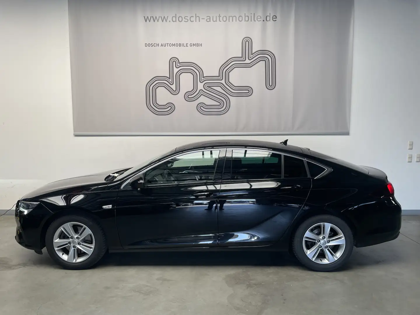 Opel Insignia Business Aut./NAVI/LED/ALU/KEYLESS Schwarz - 1