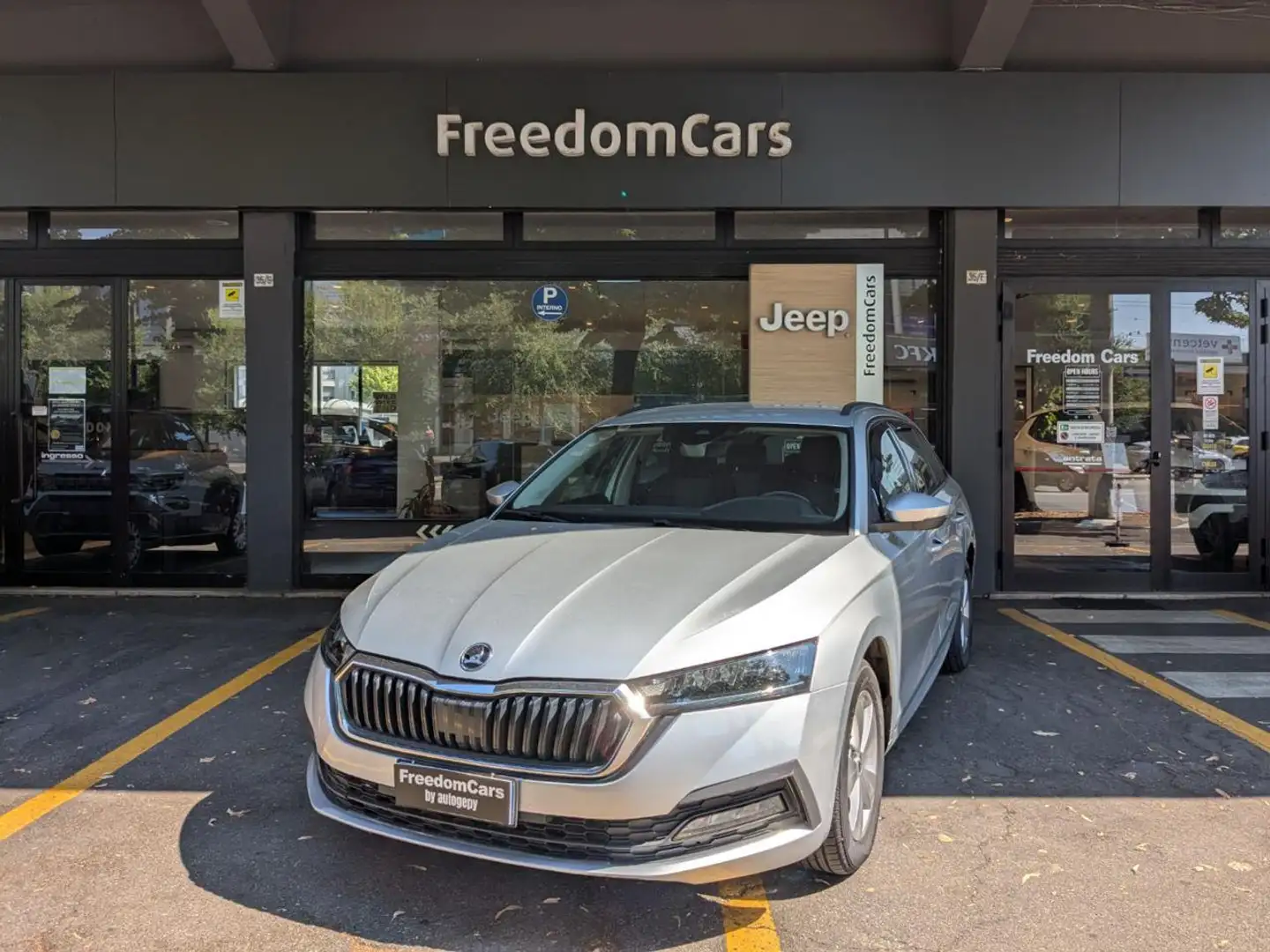 Skoda Octavia 1.5 G-TEC DSG Wagon Executive Grigio - 2