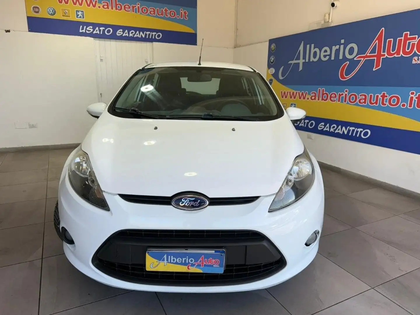 Ford Fiesta 1.2 82 CV 5 porte Active Wit - 2