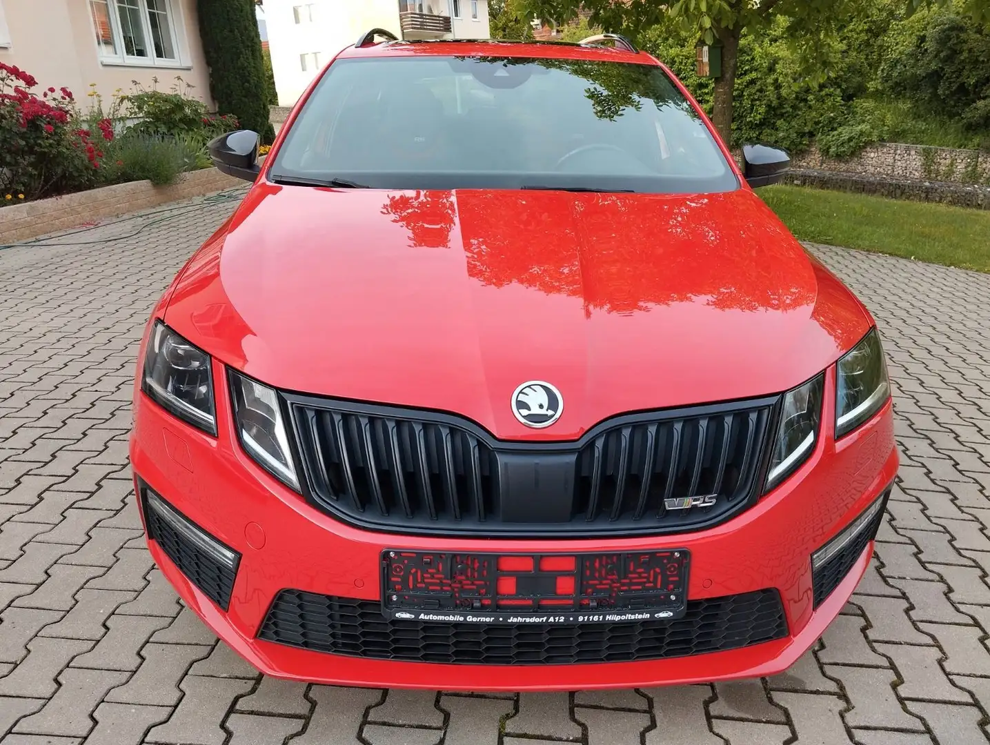 Skoda Octavia Combi RS 2.0 TSI, DSG, Panorama, Navi Rot - 2