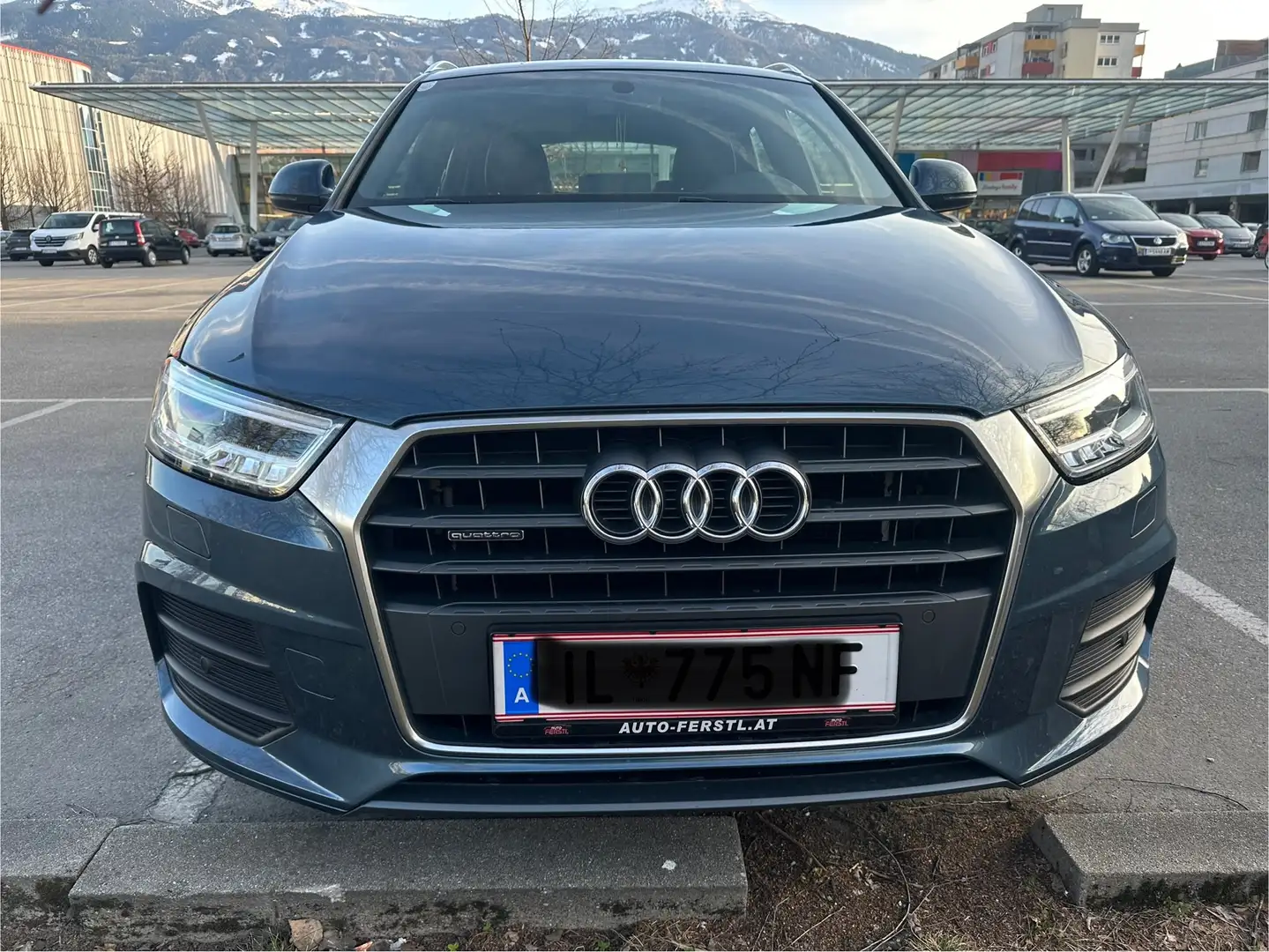 Audi Q3 Q3 2,0 TDI Sport quattro S-tronic Sport Blau - 1