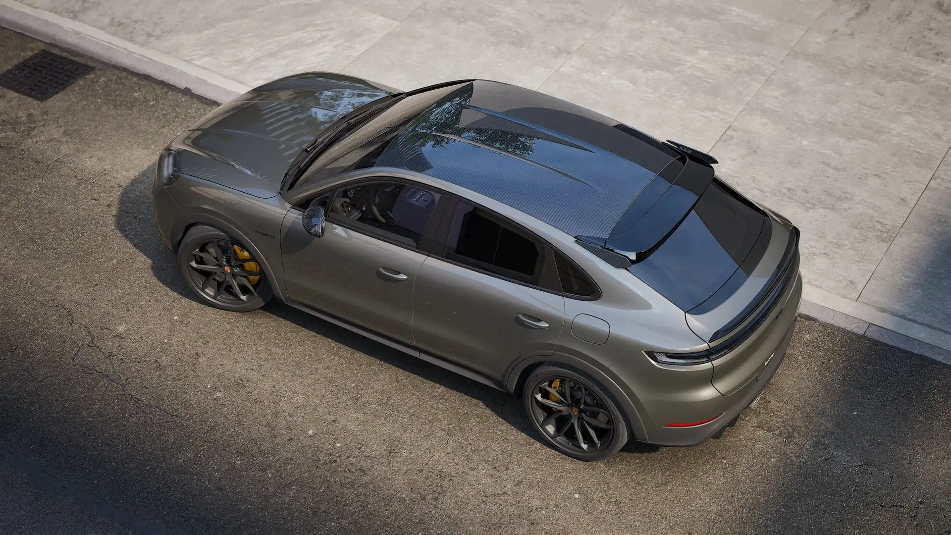 포르쉐 카이엔 S E-Hybrid 2026 건메탈 사진 4