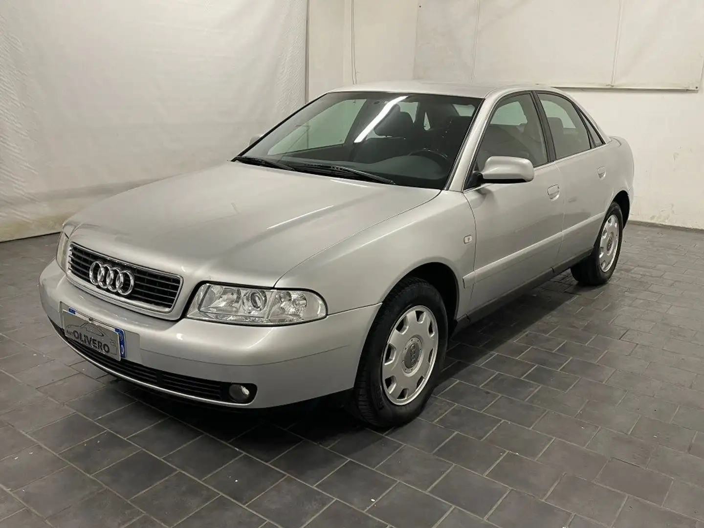 Audi A4 1.8 T 180 CV cat Ambition-UNIPRO-TAGLIANDIAUDI Gris - 2