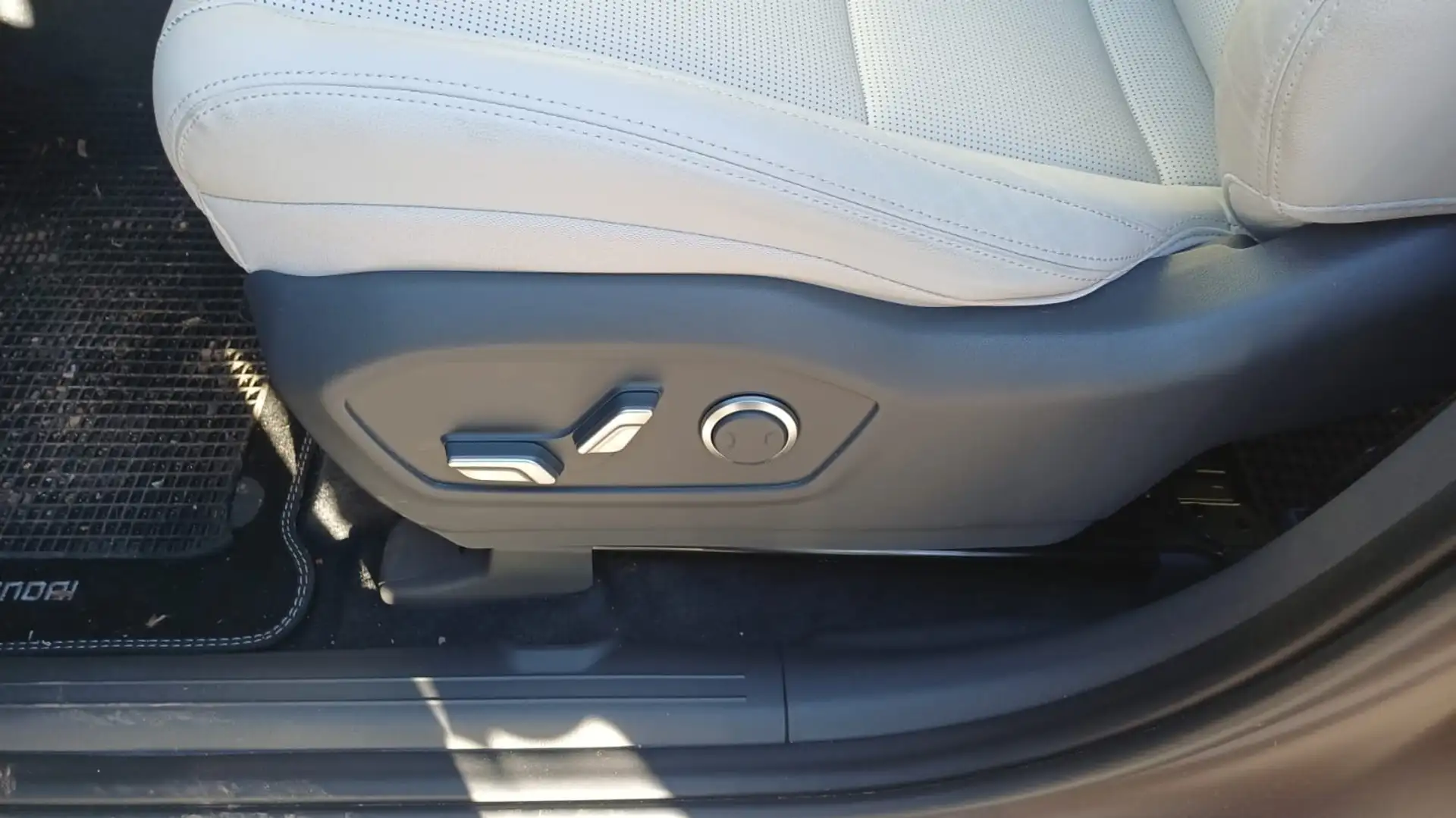 Hyundai SANTA FE Santa Fe VI 2024 1.6 t-gdi hev XClass Bose Marrone - 2