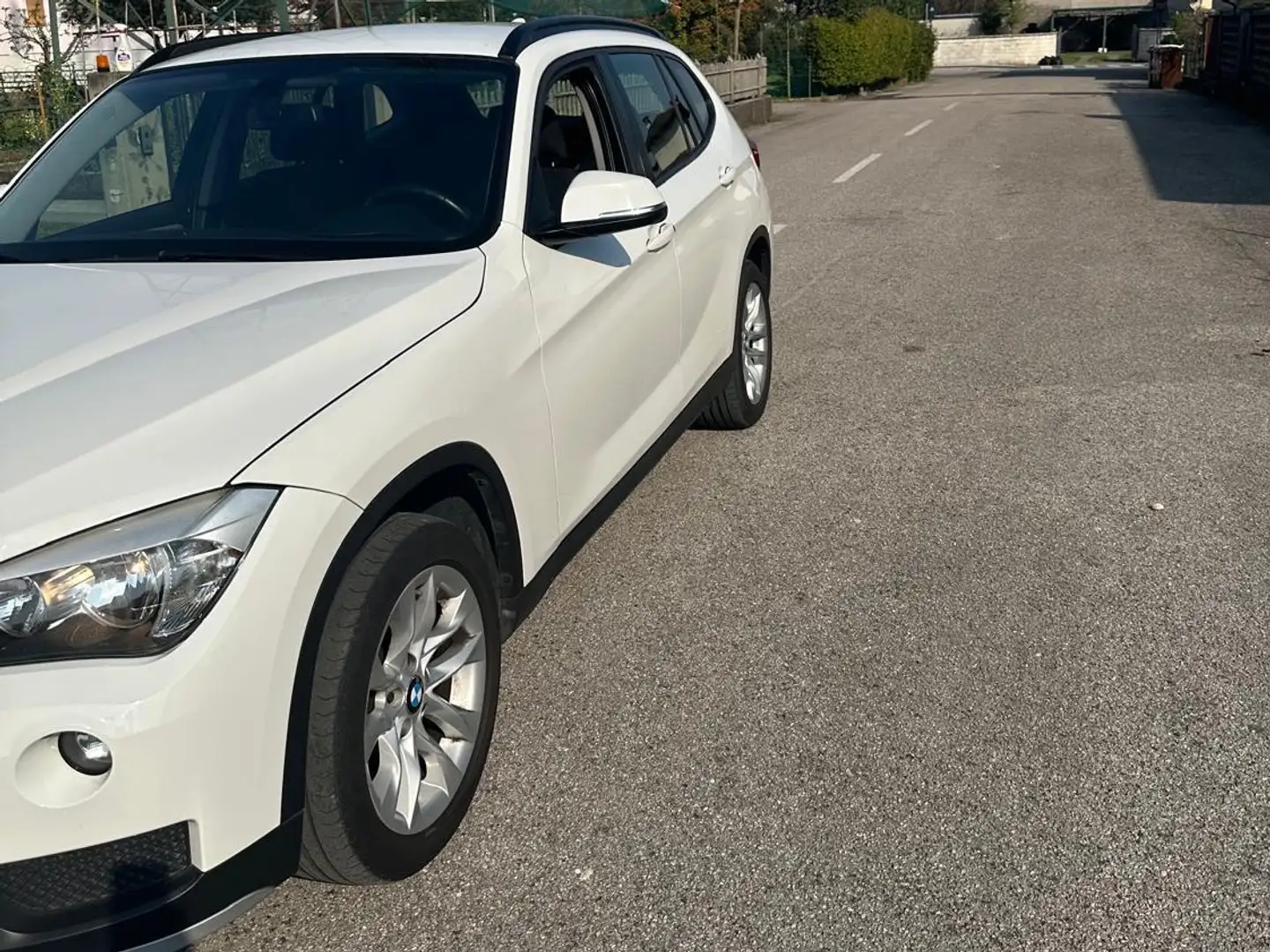 BMW X1 xDrive18d Aut. xLine Bianco - 2