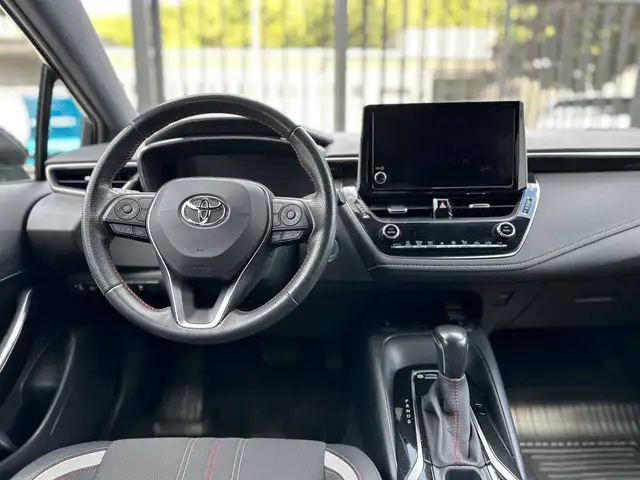 Toyota Corolla view 9