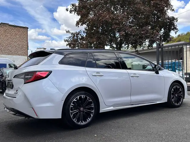Toyota Corolla view 25