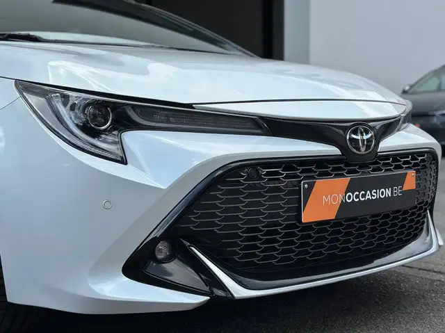 Toyota Corolla view 6