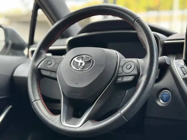 Toyota Corolla view 13