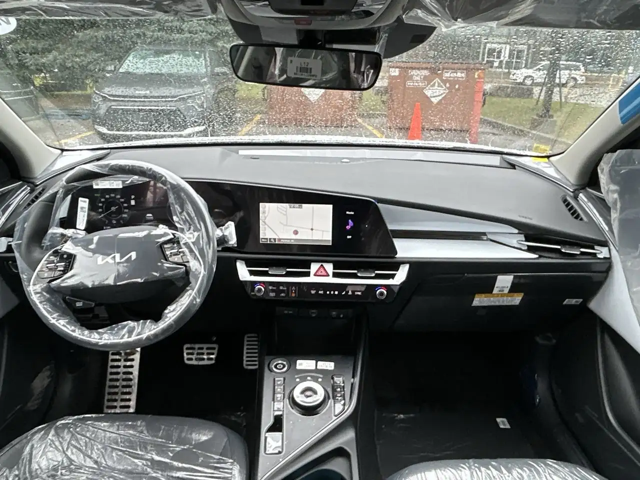 Kia Niro снимка Kia Niro
