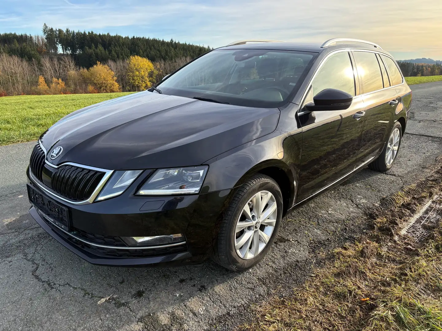 Skoda Octavia Style Schwarz - 1