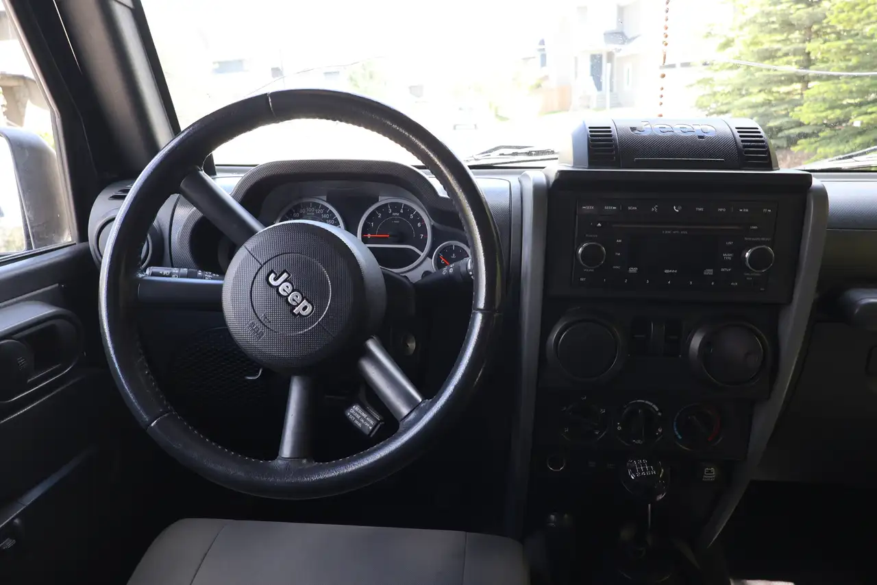 Jeep Wrangler снимка Jeep Wrangler