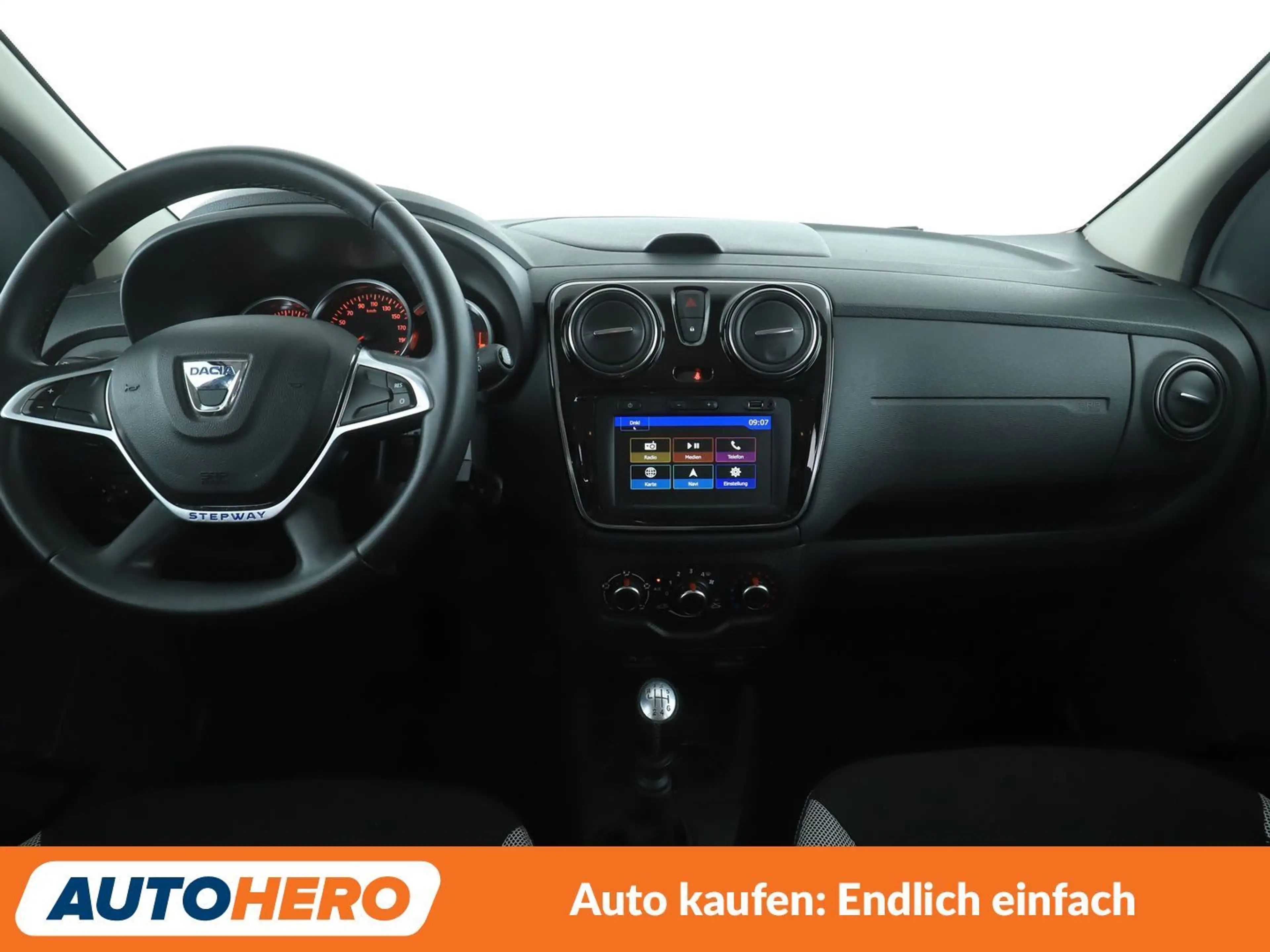Dacia Lodgy 1.5 Blue dCi Stepway Plus *NAVI*TEMPO*PDC*ALU* — photo 12