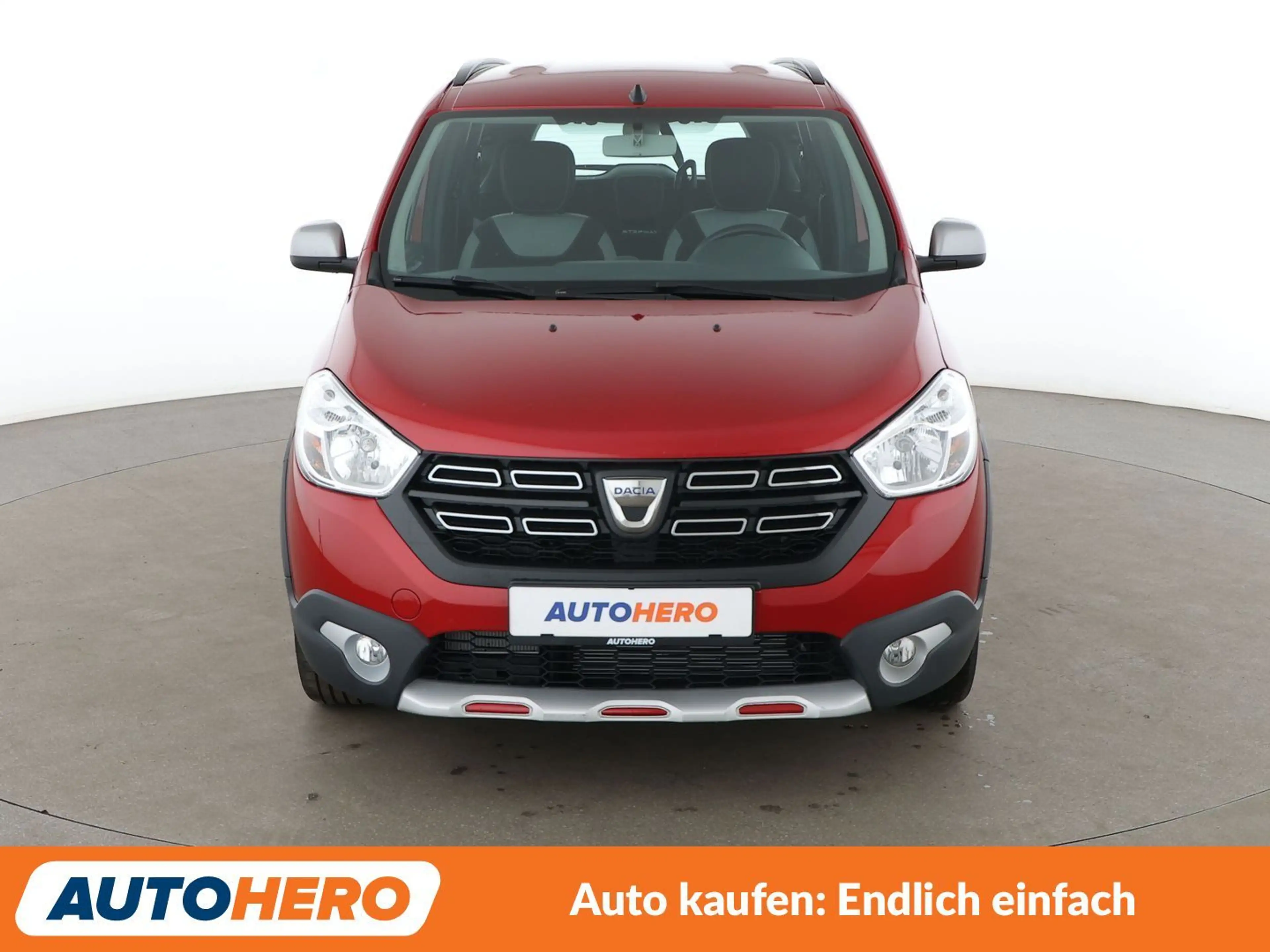 Dacia Lodgy 1.5 Blue dCi Stepway Plus *NAVI*TEMPO*PDC*ALU* — photo 9