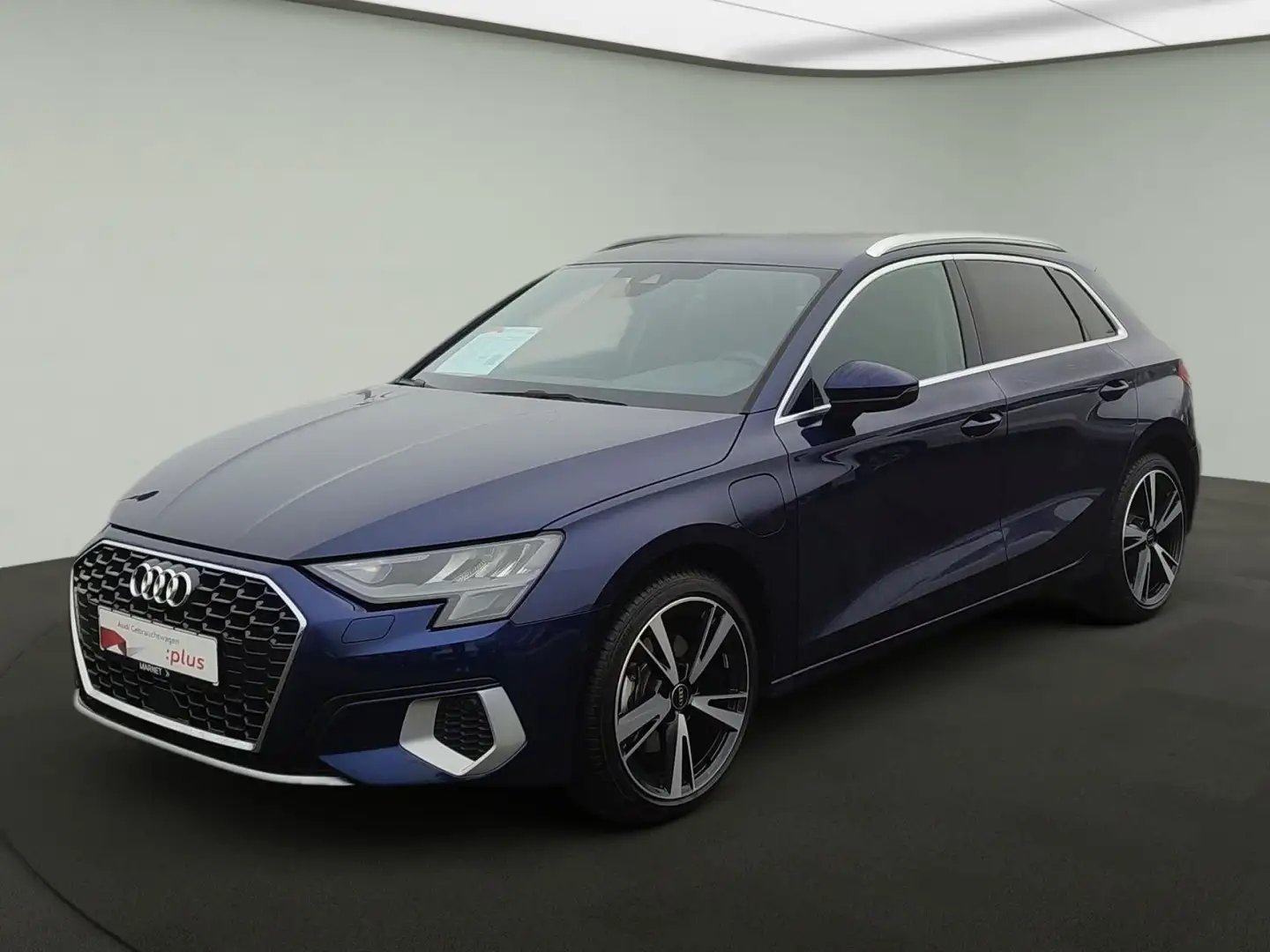 Audi A3 advanced 40 TFSI e*Navi*Alu*AHK*PDC Bleu - 2
