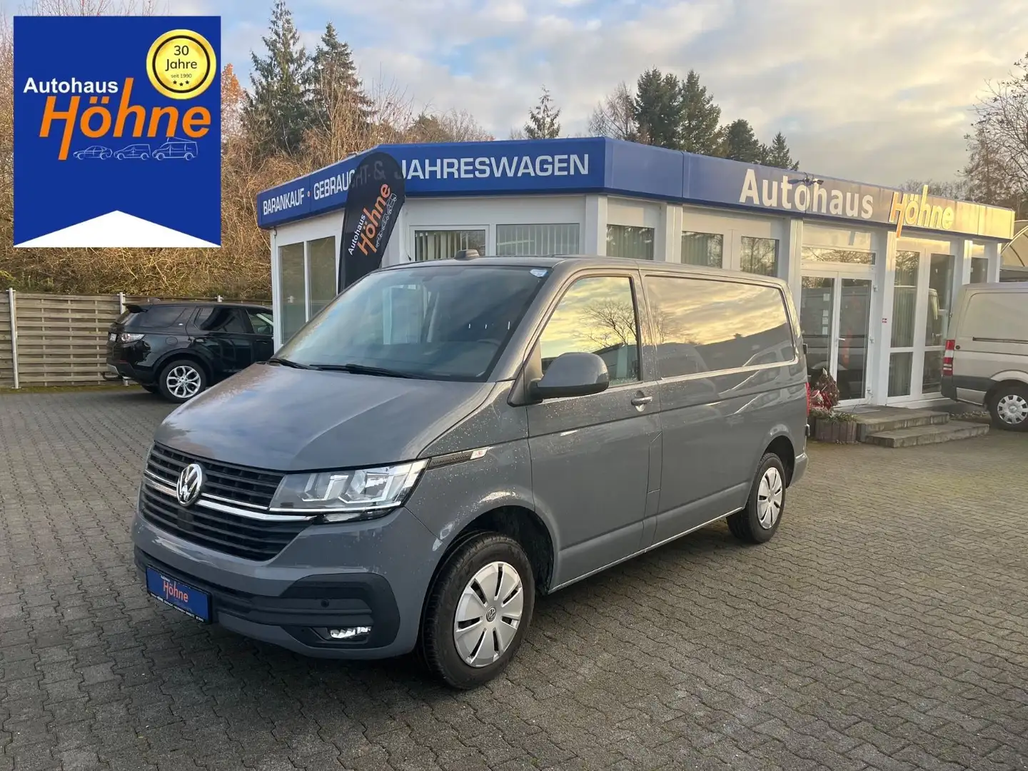 Volkswagen T6 Transporter T6.1 2.0 TDI DSG Kasten DSG Grau - 1