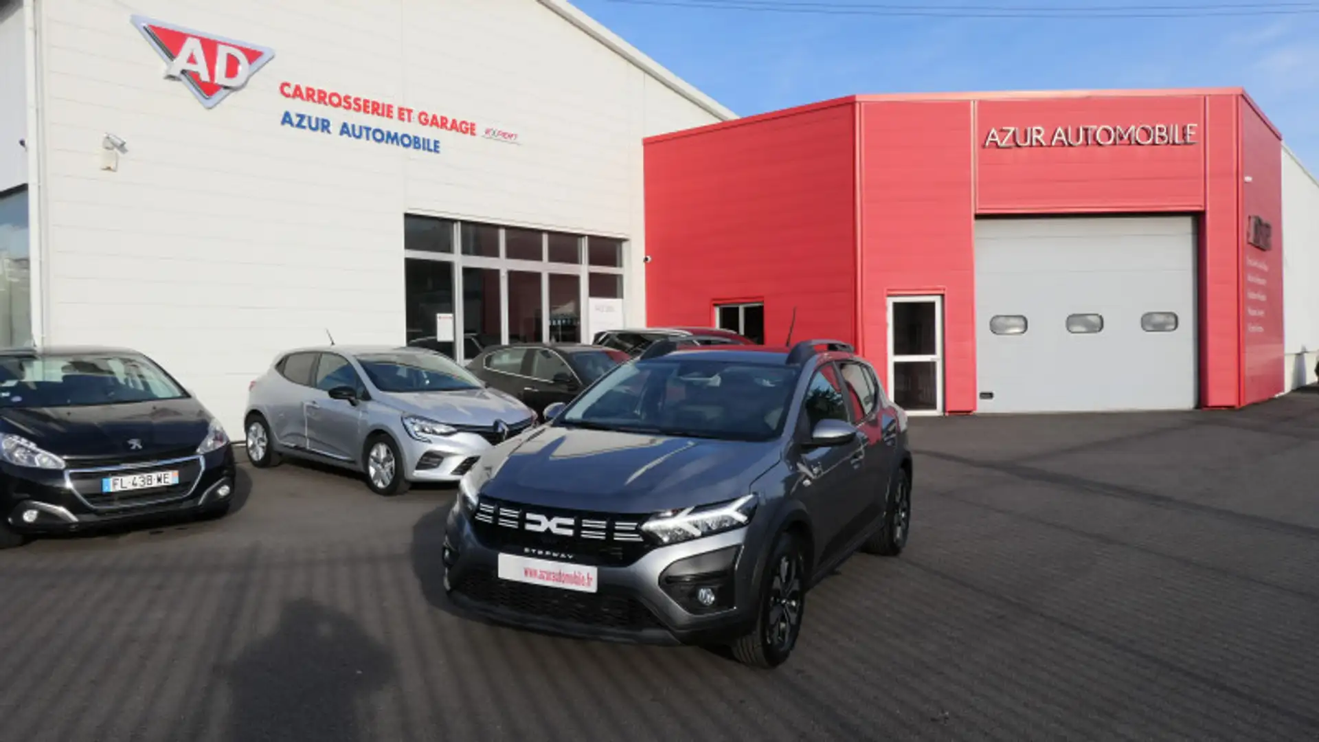 Dacia Sandero 1.0 TCE 90CH STEPWAY EXPRESSION -24 Gris - 2