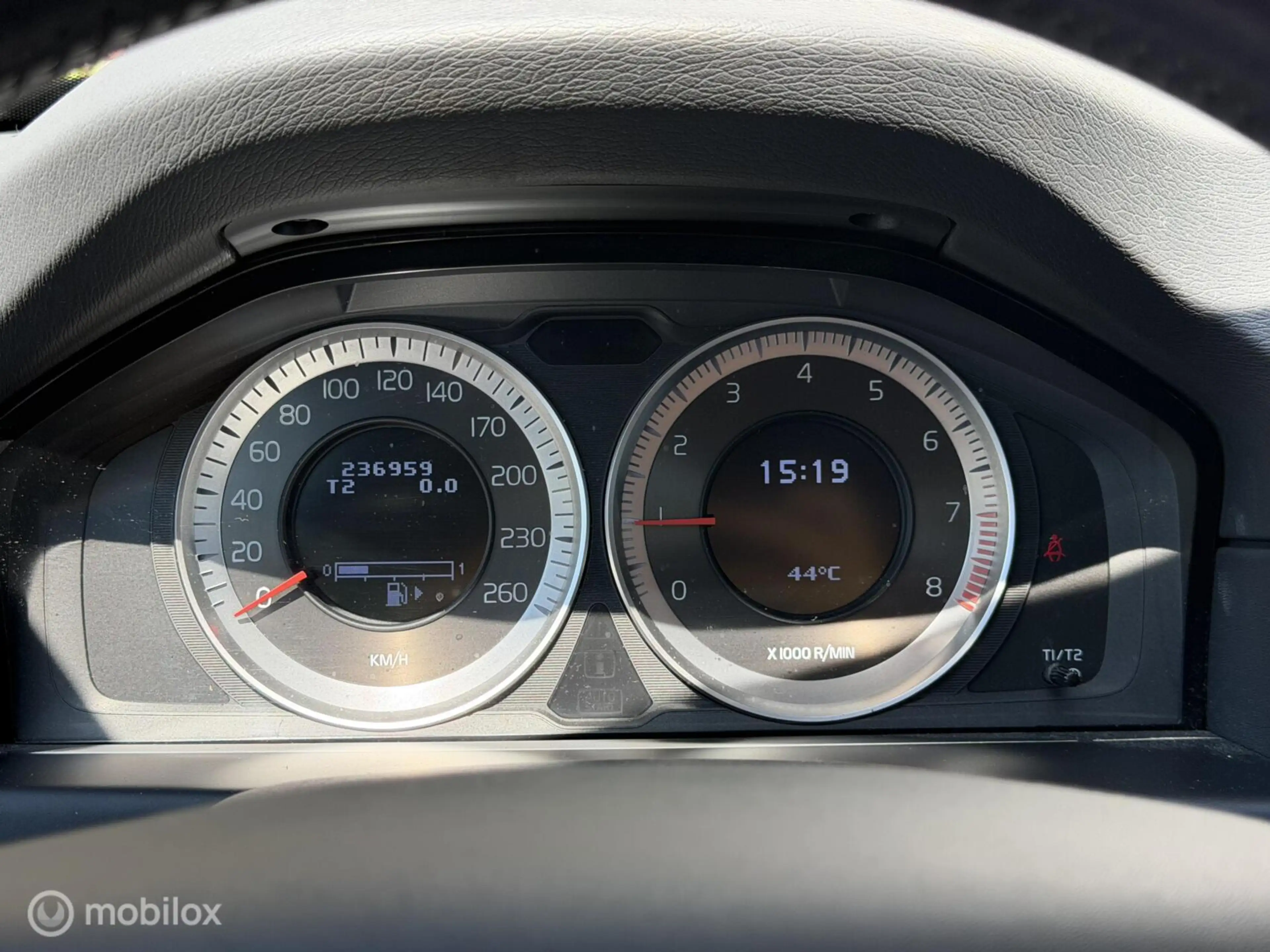 Volvo V70 1.6 T4 Limited Edition Leder Xenon ORG NED — photo 10