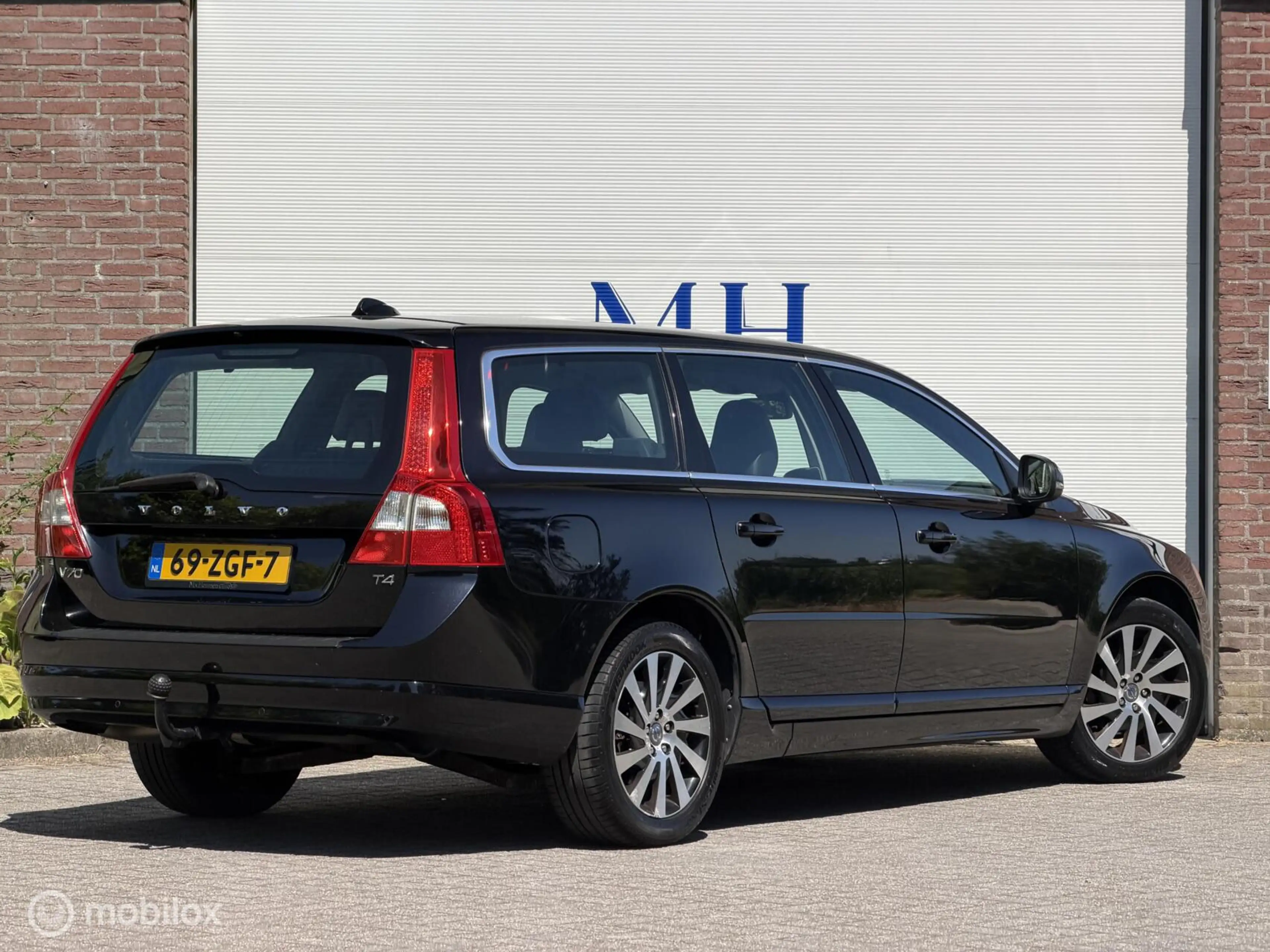 Volvo V70 1.6 T4 Limited Edition Leder Xenon ORG NED — photo 6