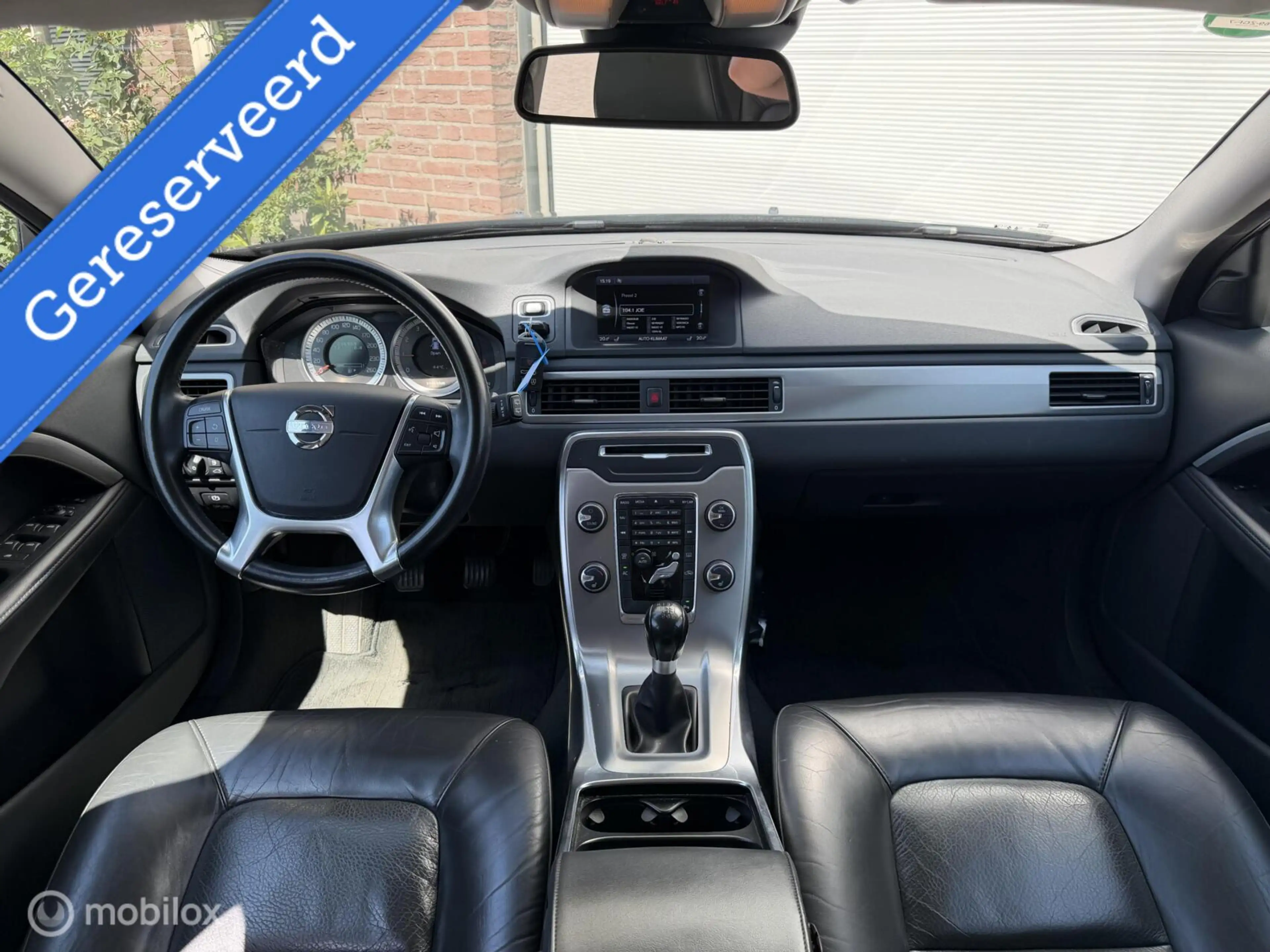 Volvo V70 1.6 T4 Limited Edition Leder Xenon ORG NED — photo 4