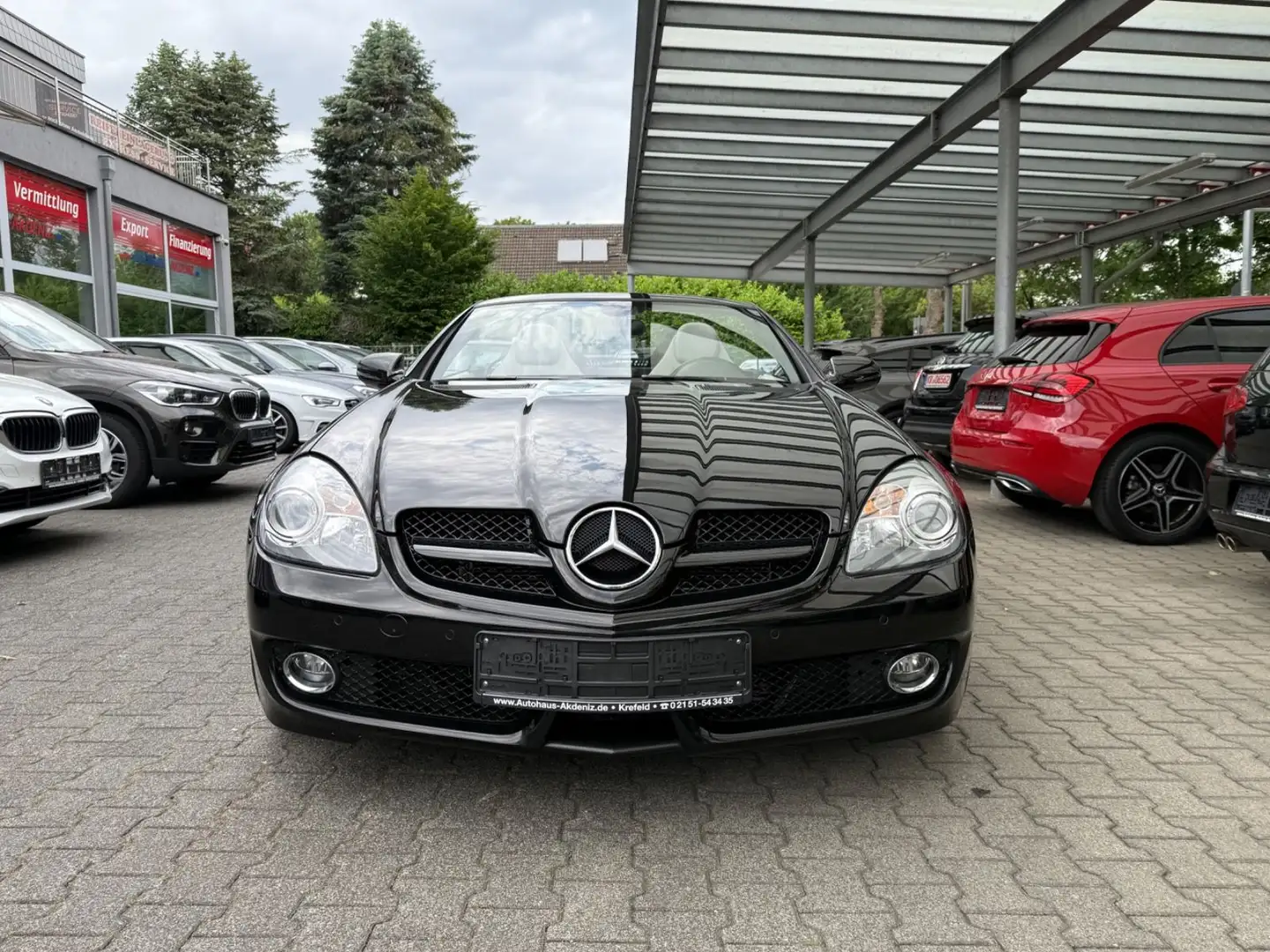 Mercedes-Benz SLK 200 Roadster Kompressor|LEDER|NAVI|PDC| Black - 2