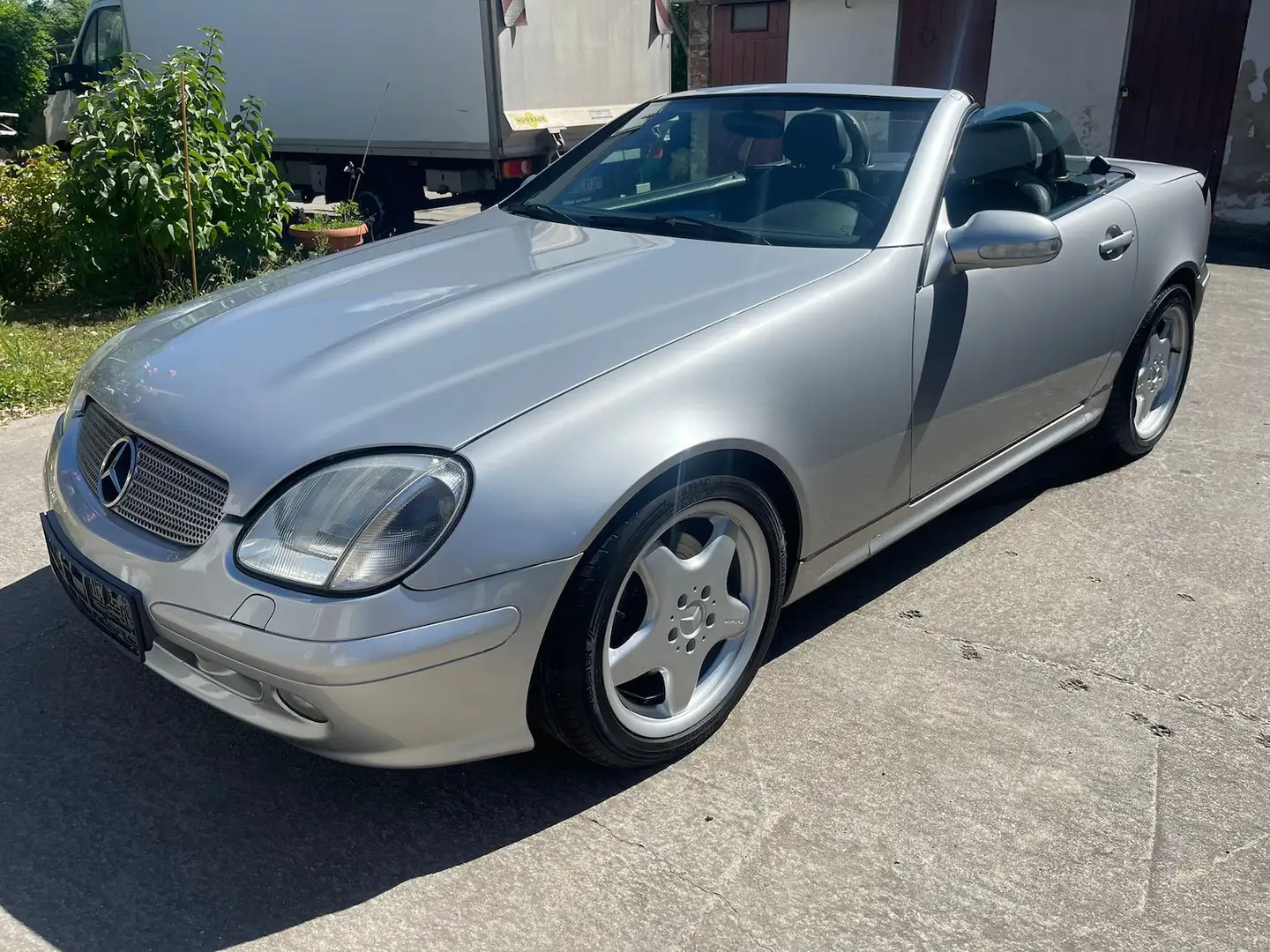 Mercedes-Benz SLK 320 V6 Plateado - 1