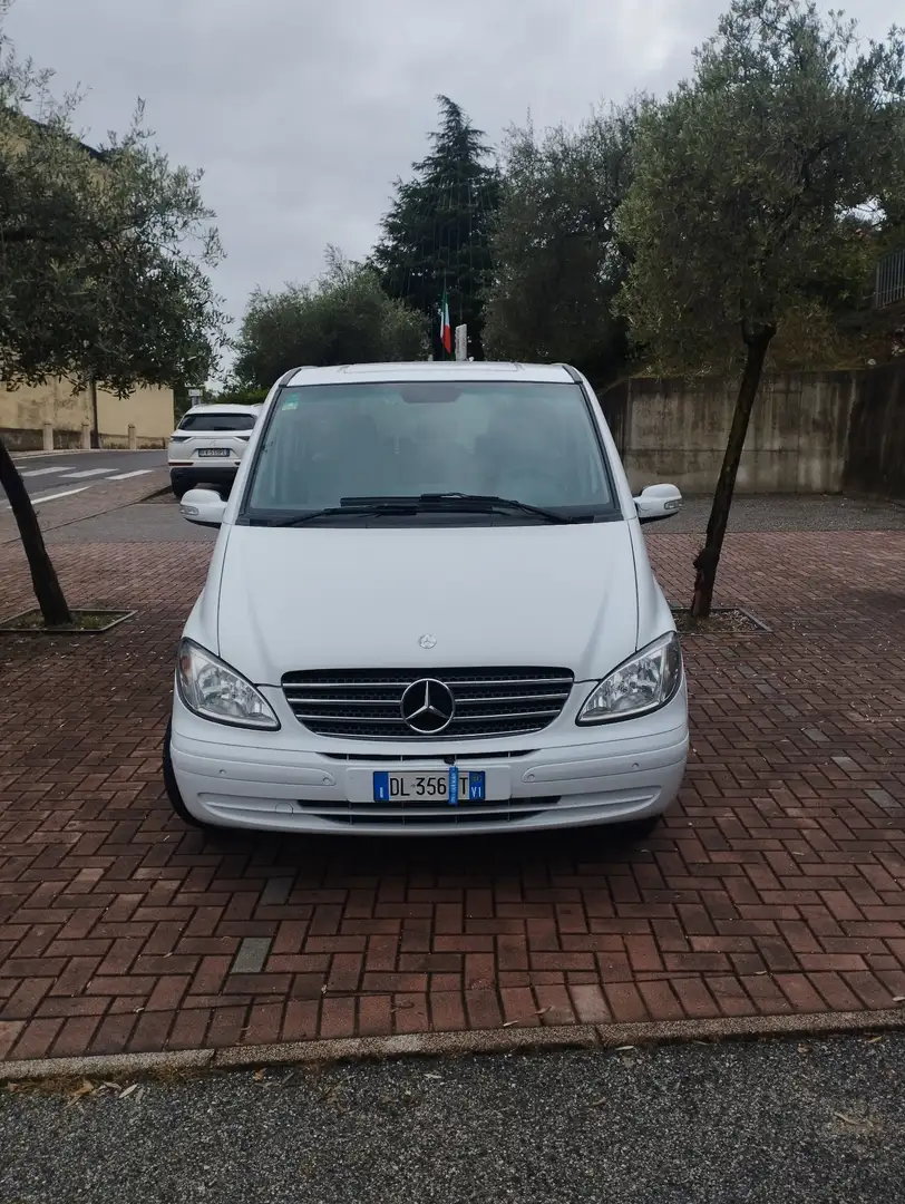 Mercedes-Benz Viano 220 td - 1