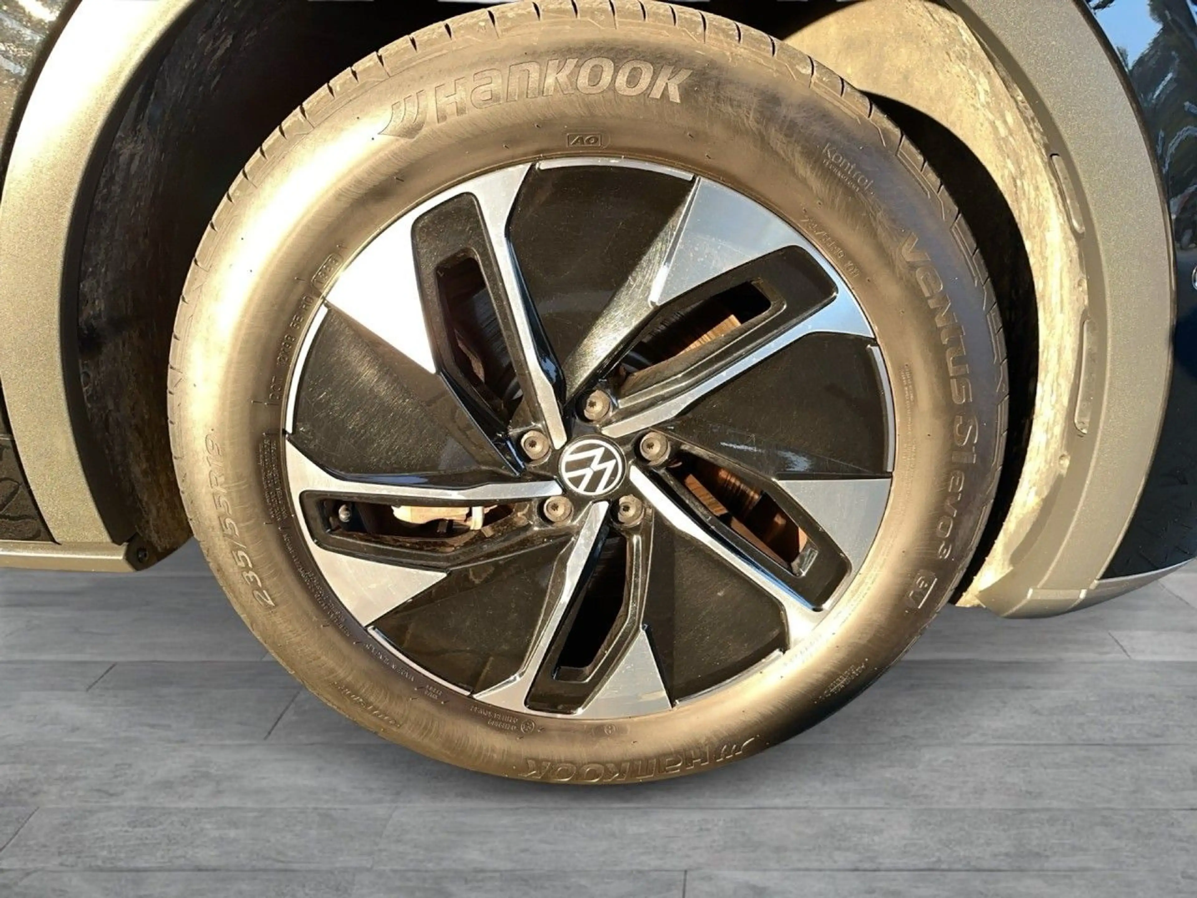 Volkswagen ID.5 Pro Performance MATRIX LED + IQ DRIVE + REA — photo 9