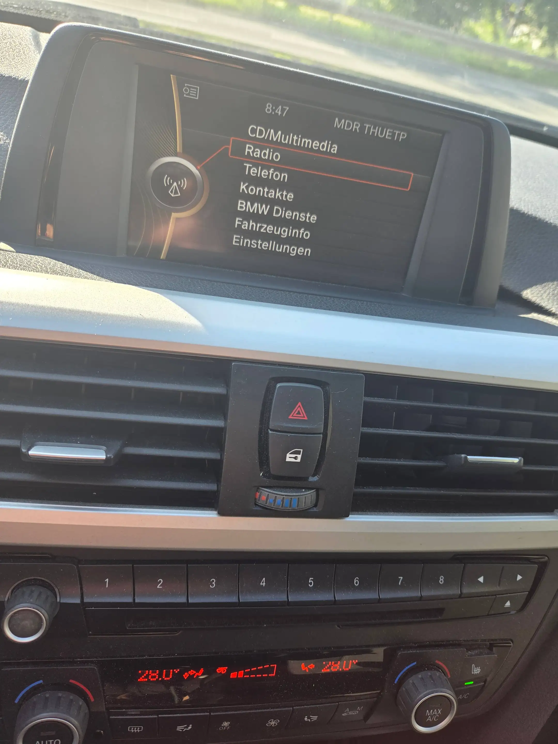 BMW 316 316i Xenon Freisprech Tempomat PDC MFL Adaptiv Kurvenl Fernlichtassist — photo 13