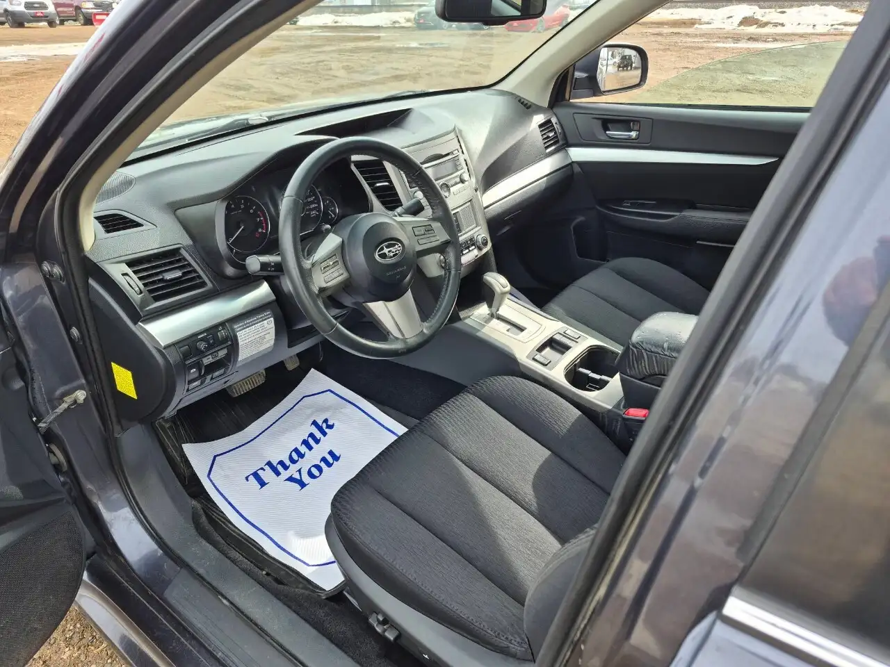 Subaru Legacy снимка Subaru Legacy