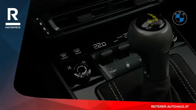 Porsche 911 view 26