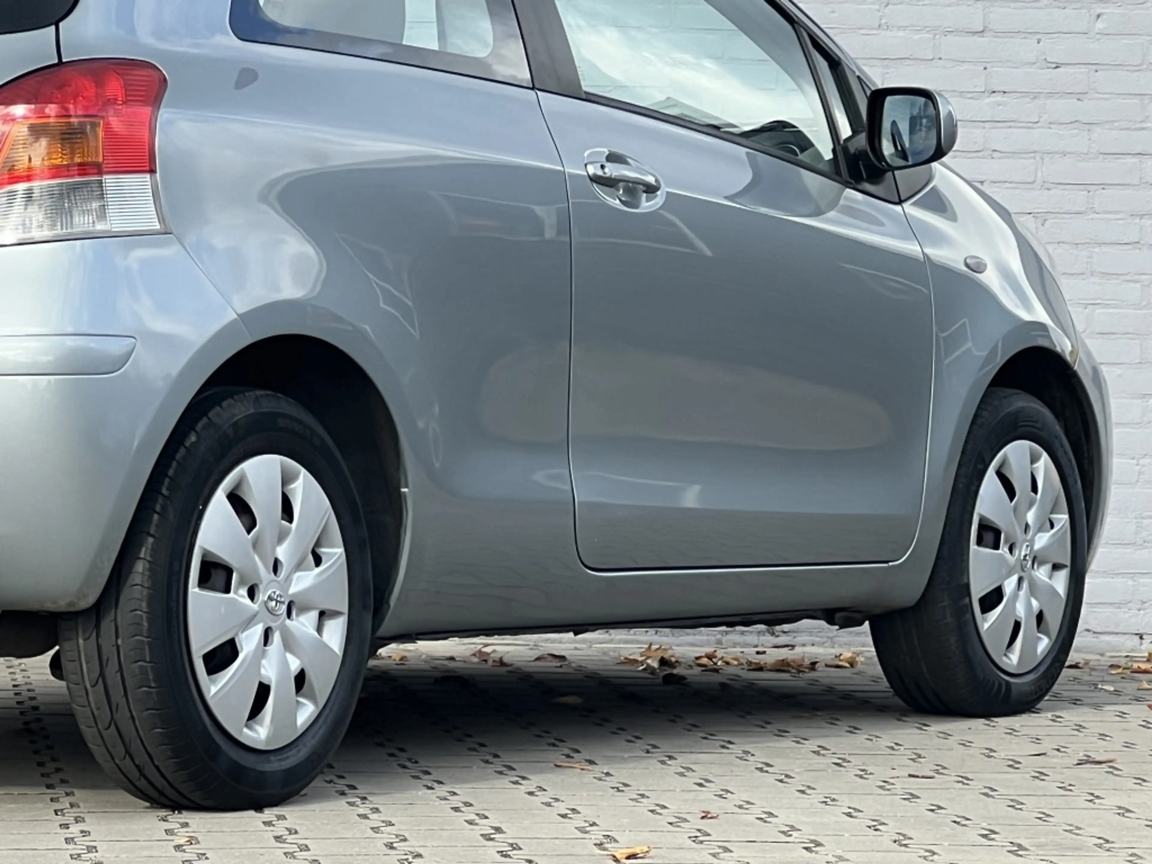Toyota Yaris 1.3 VVTi Aspiration 3-deurs Automaat | NL Auto | T — photo 10