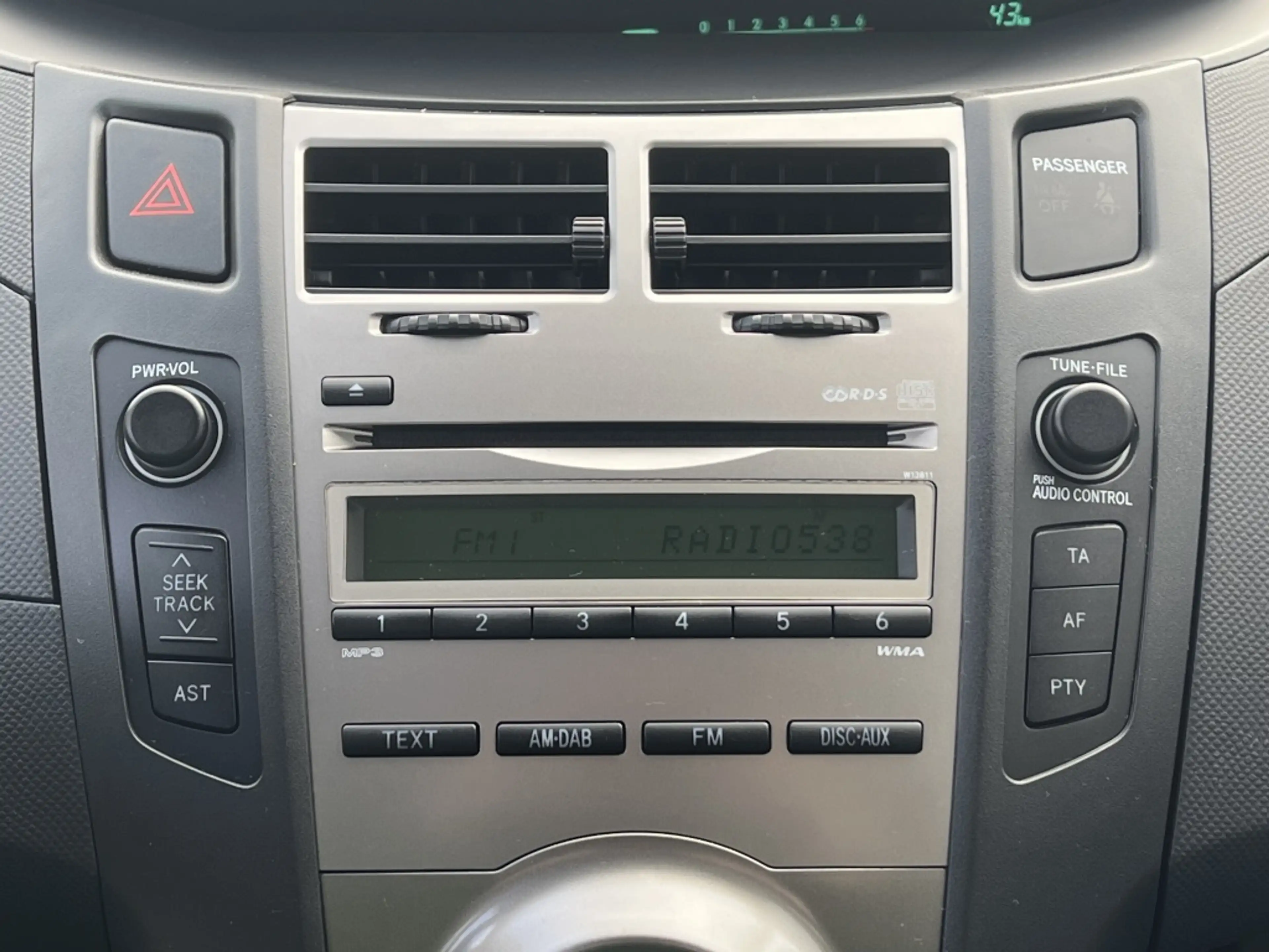 Toyota Yaris 1.3 VVTi Aspiration 3-deurs Automaat | NL Auto | T — photo 23