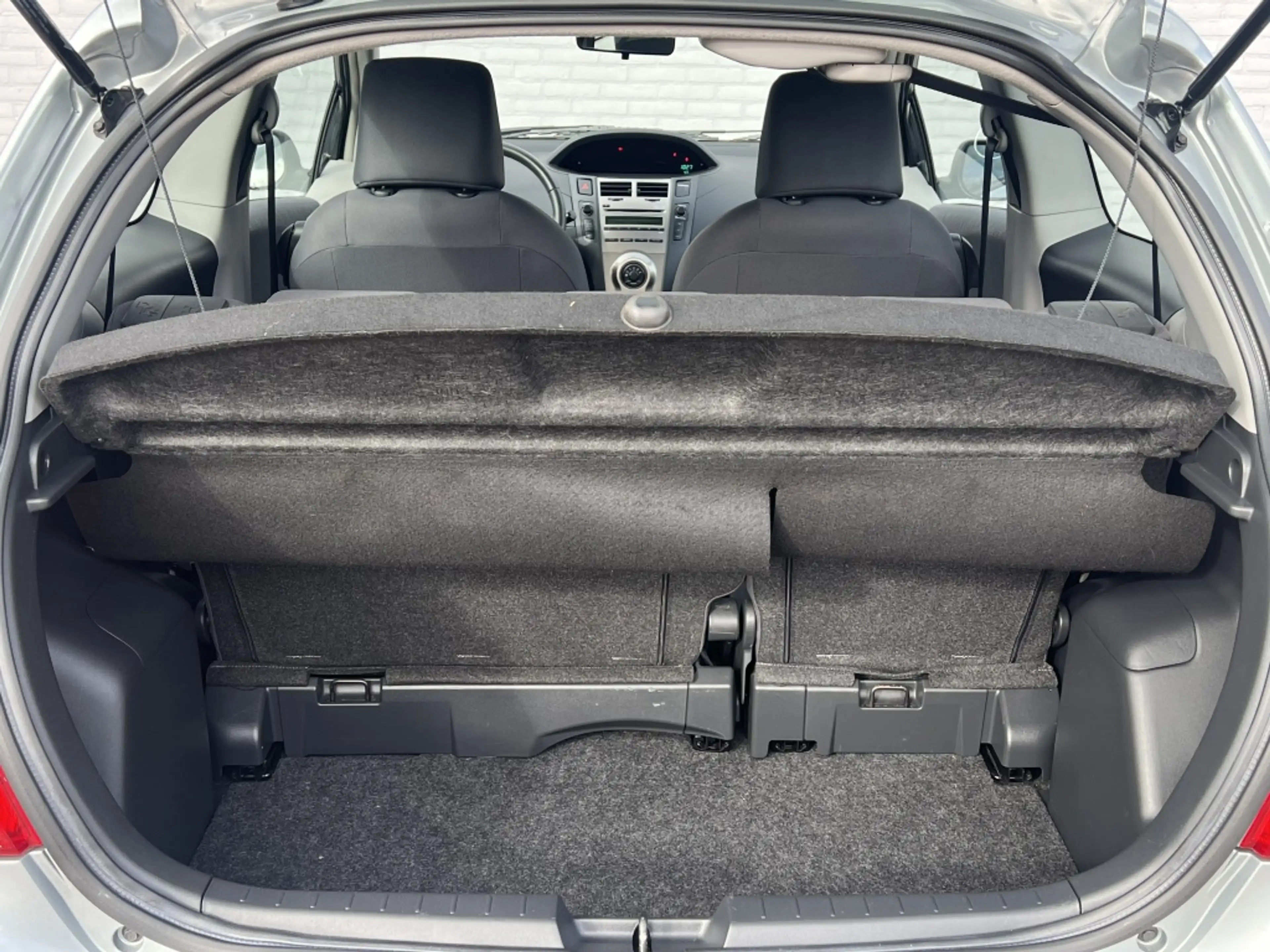 Toyota Yaris 1.3 VVTi Aspiration 3-deurs Automaat | NL Auto | T — photo 28