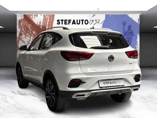 MG ZS view 5
