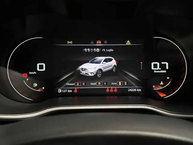 MG ZS view 12