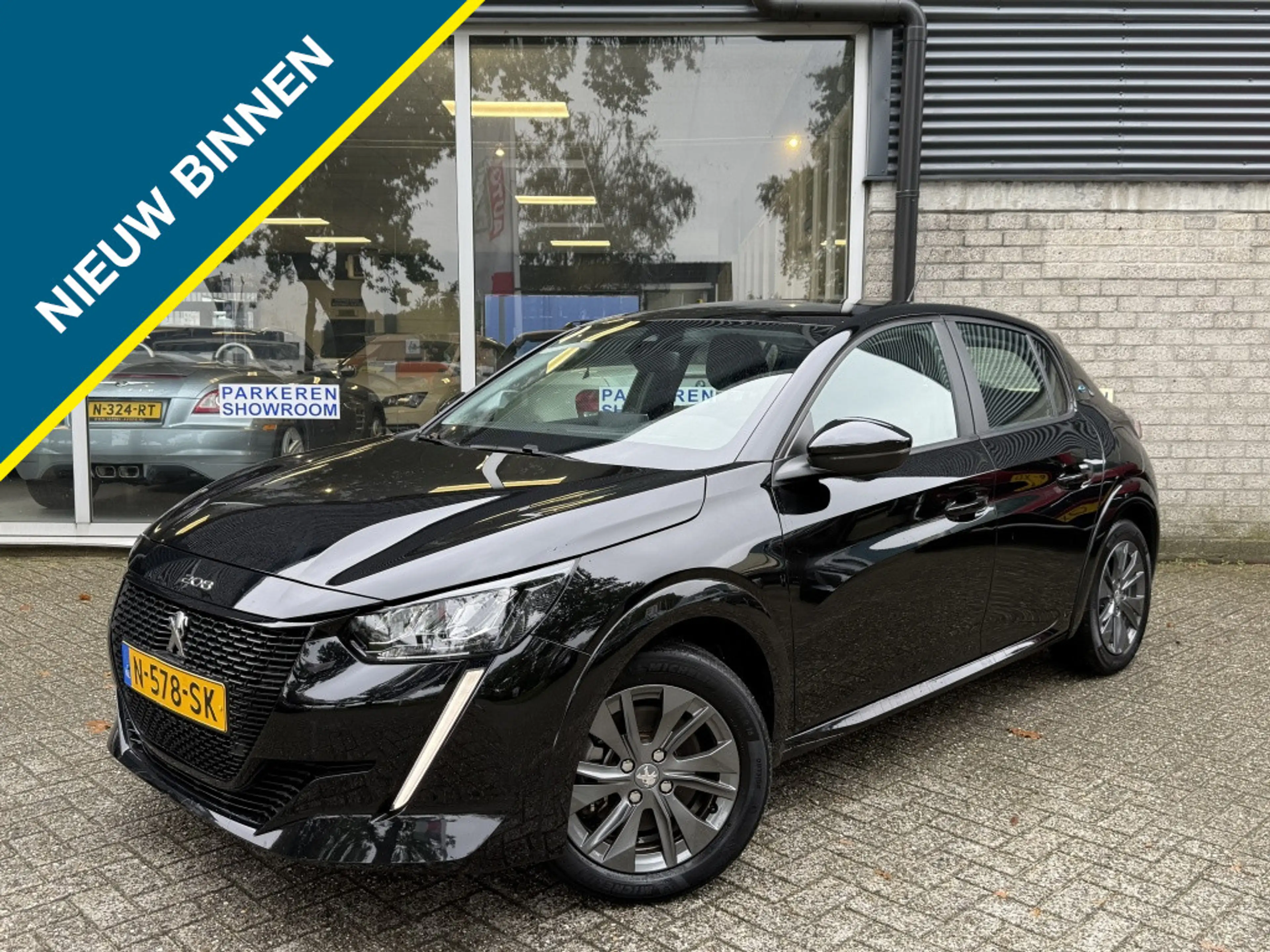 Peugeot e-208 Active Pack 50 kWh SOH 95 Stoelverwarming/Navi/Car