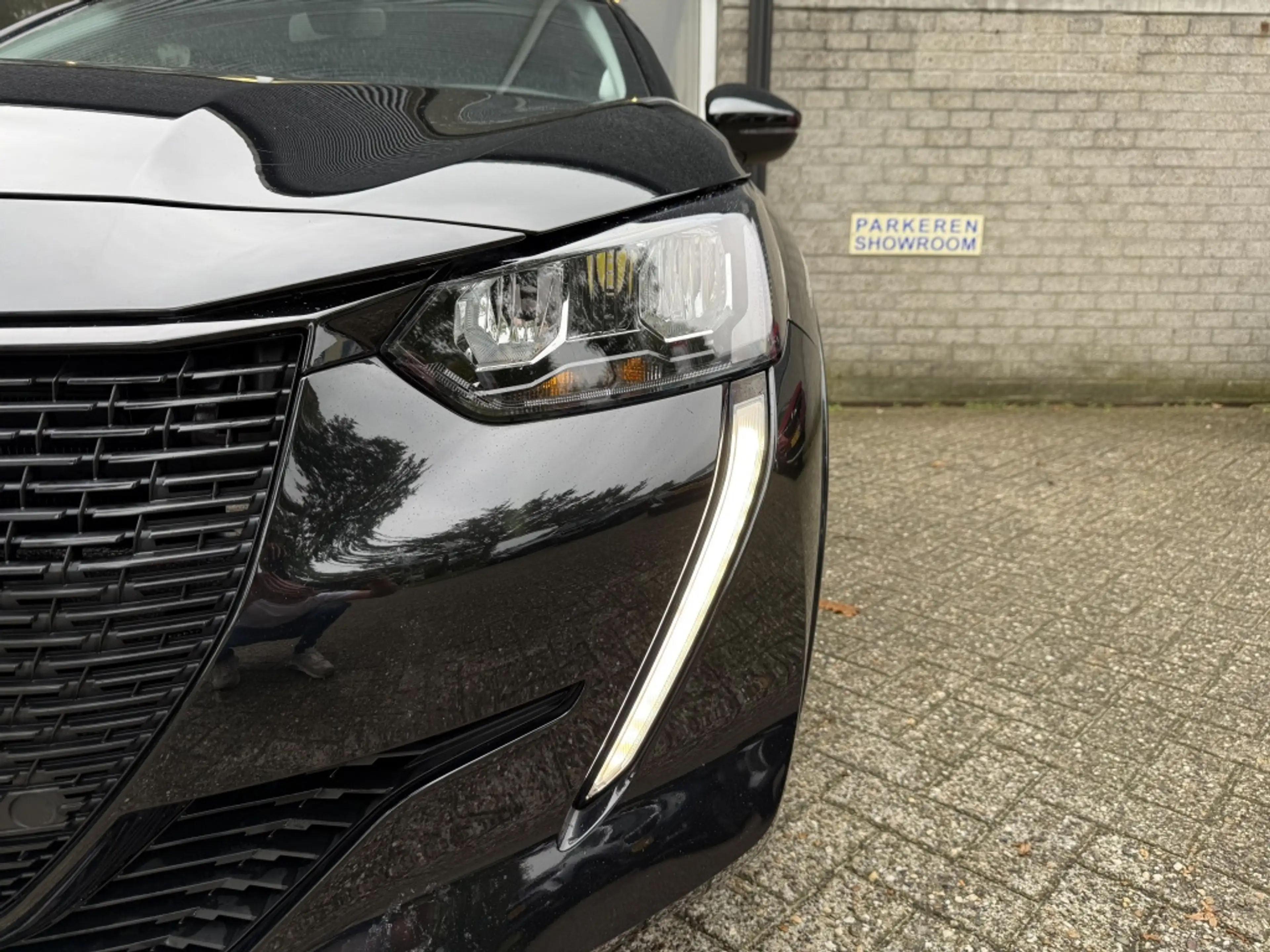 Peugeot e-208 Active Pack 50 kWh SOH 95 Stoelverwarming/Navi/Car — photo 9