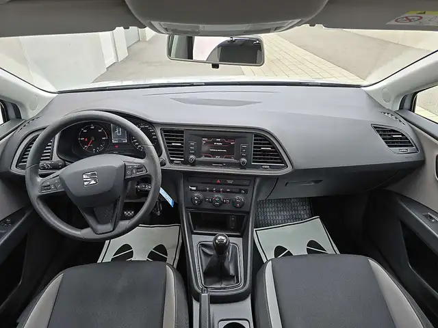 Seat Leon Leon view 10