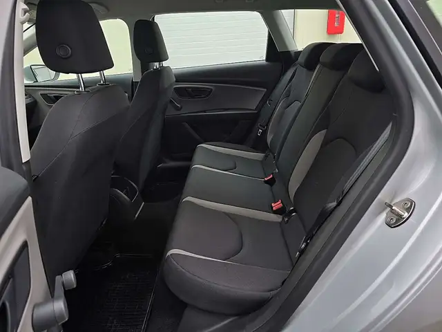 Seat Leon Leon view 12