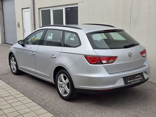 Seat Leon Leon view 6