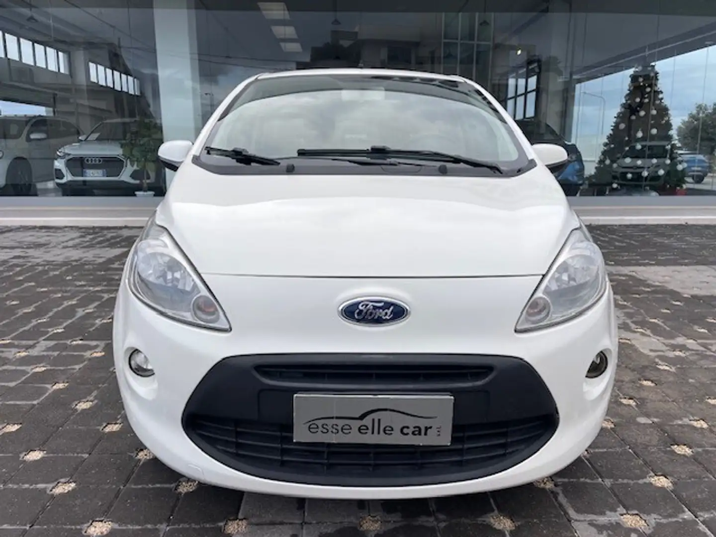Ford Ka/Ka+ 1.2 8V 69CV 2012 Bianco - 2
