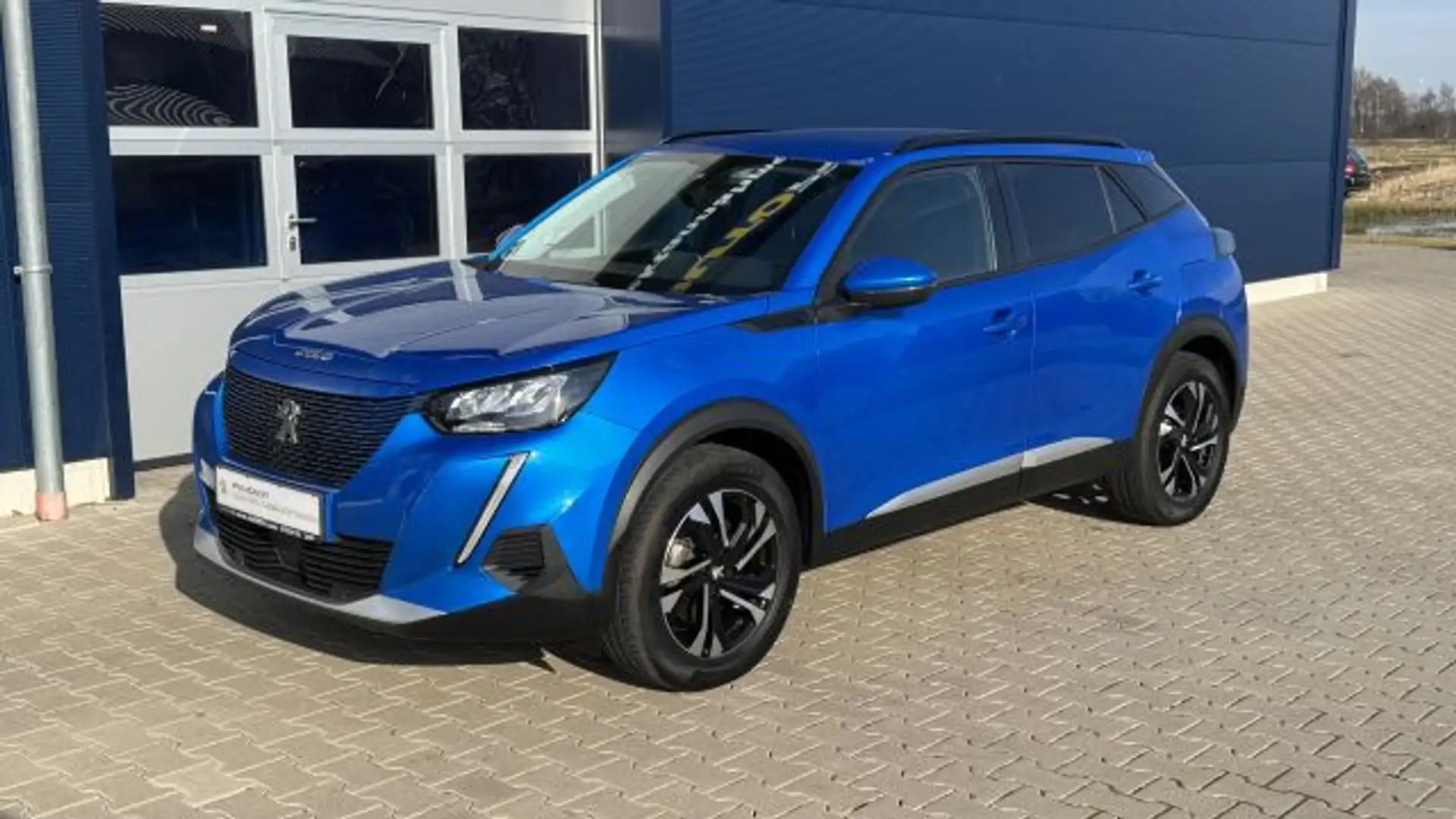 Peugeot 2008 Elektro Allure Blau - 1