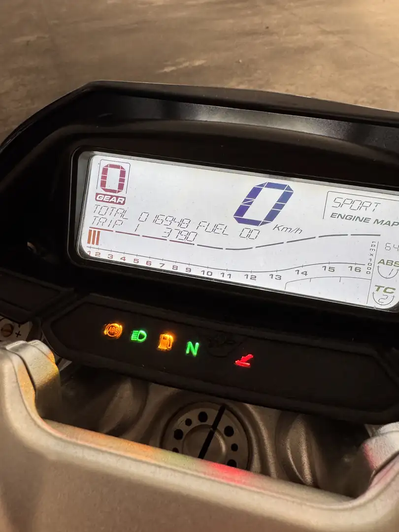 MV Agusta Rivale 800 ABS - 1