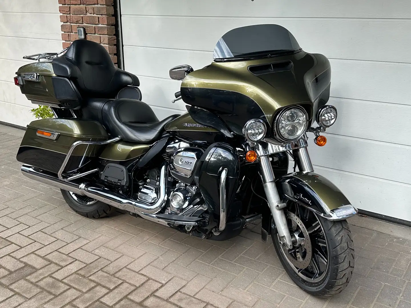 Harley-Davidson Ultra Limited Zelená - 1